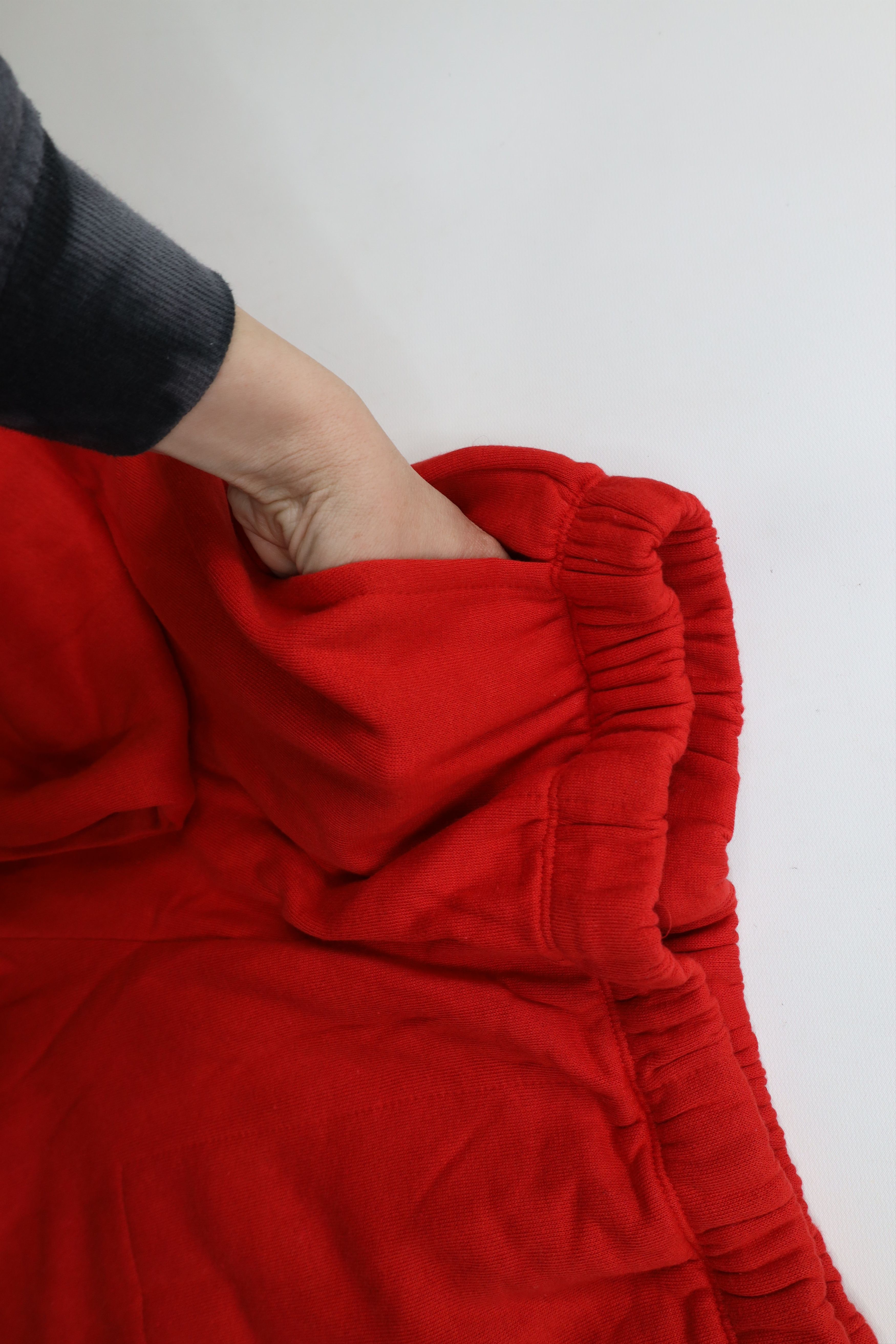 Vintage Deadstock Vintage 90s Streetwear Sweatpants Joggers Red USA Size US 38 / EU 54 - 5 Thumbnail