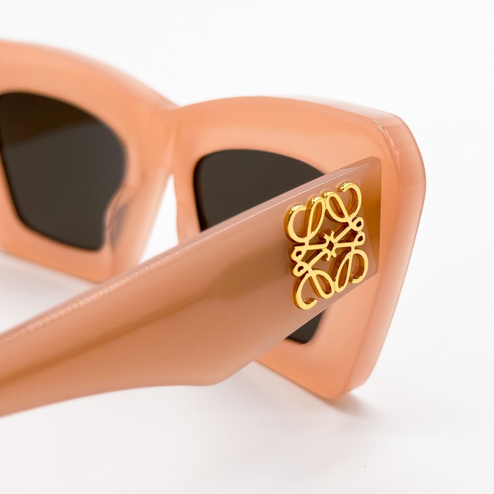 NEW LW40145I 72E LOEWE CAT EYE SUNGLASSES WOMEN LOEWE EYEWEA