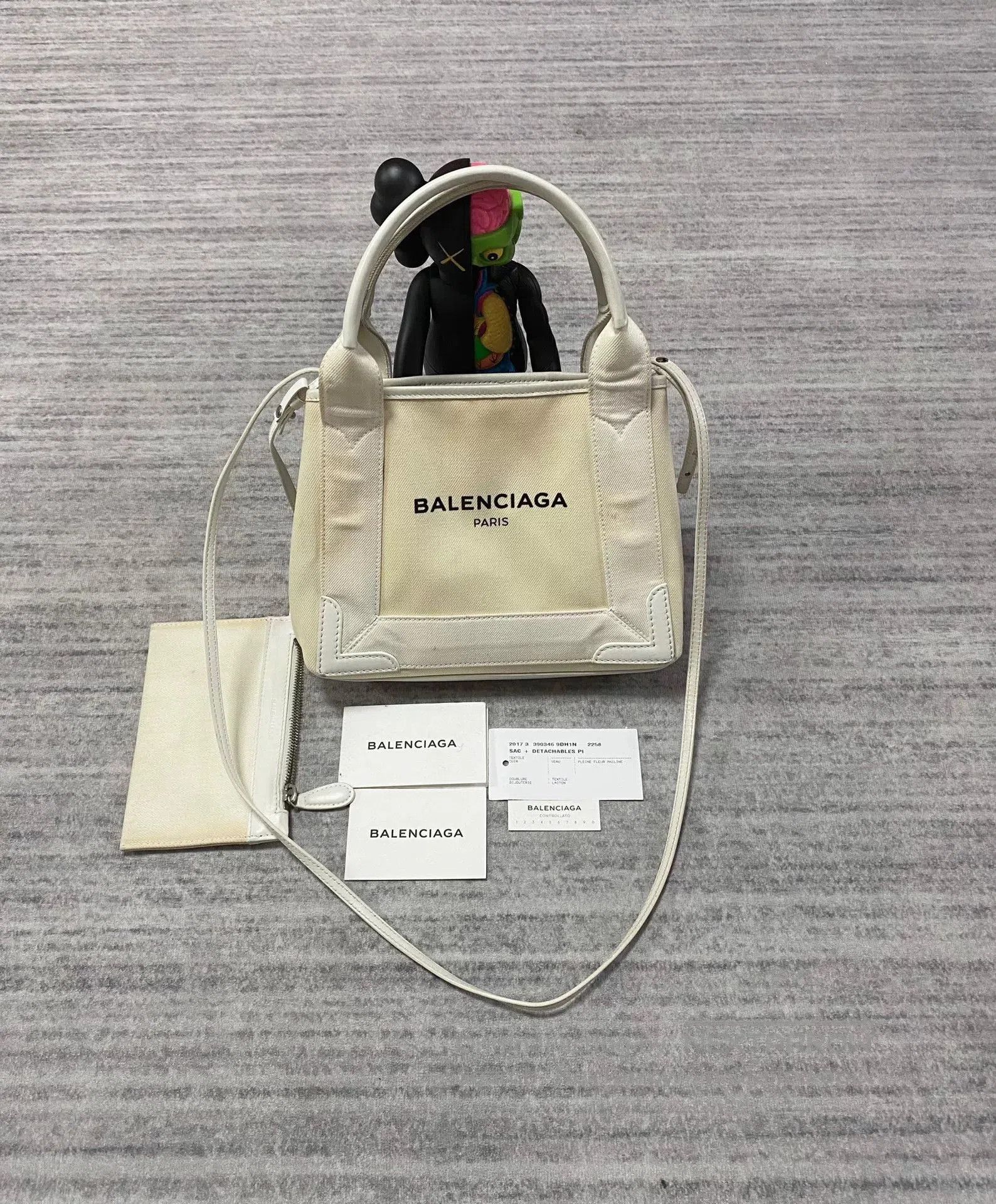 Balenciaga balenciaga canvas tote bag with pouch. Size ONE SIZE - 1 Thumbnail