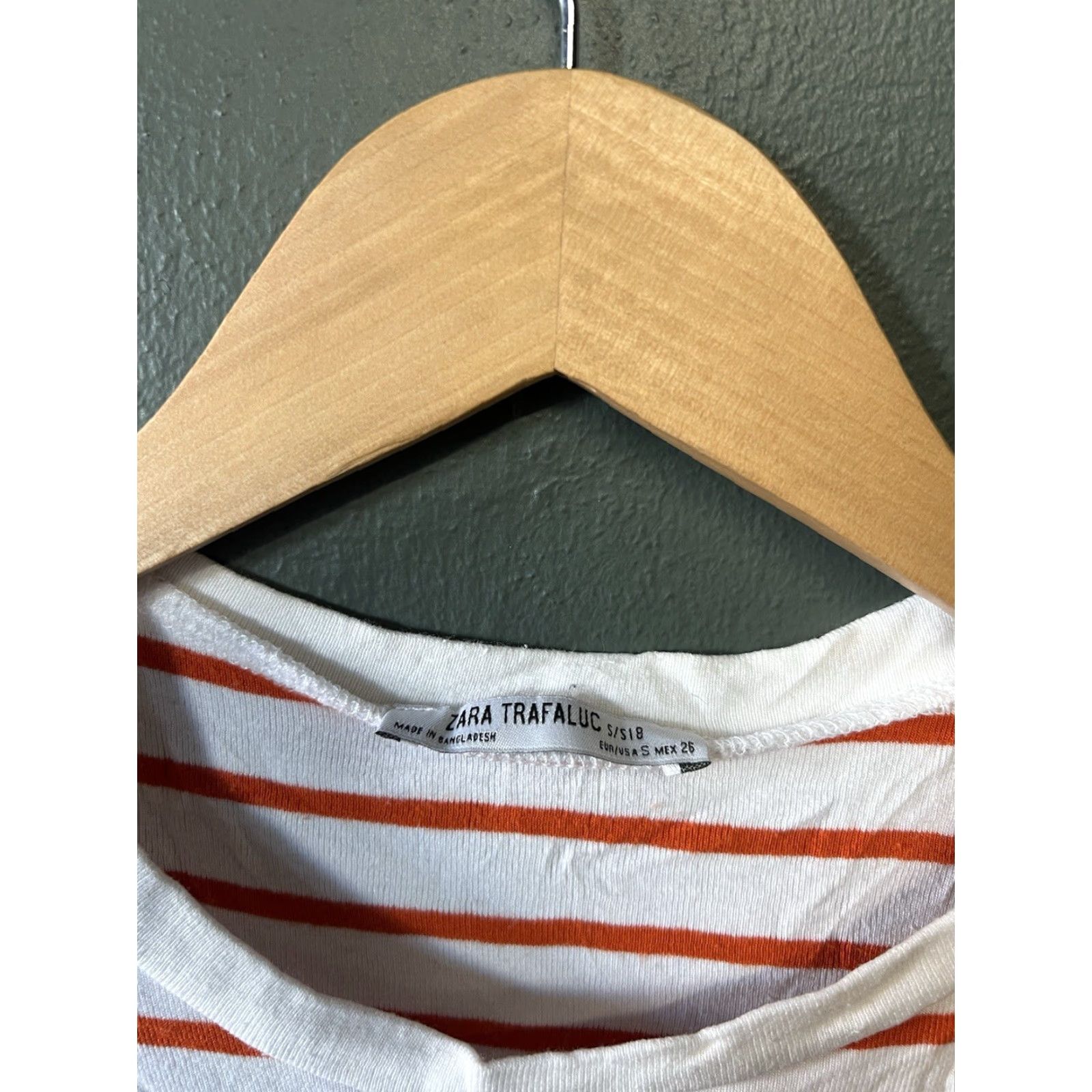 Zara Zara Trafaluc Womens Short Sleeve Orange Striped Cropped T-shirt Size S Size S / US 4 / IT 40 - 3 Thumbnail