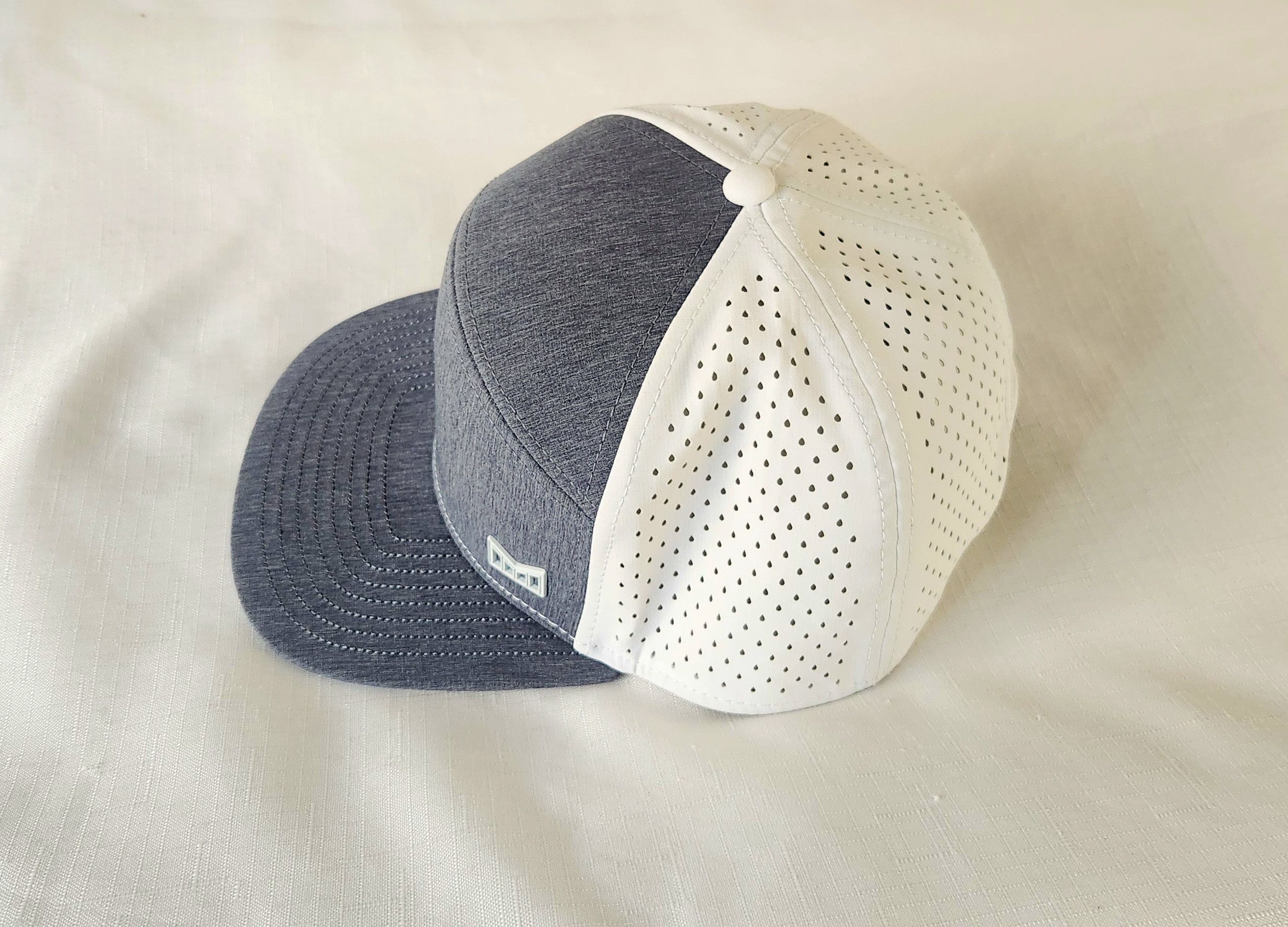 melin Melin Trenches Icon Hydro Snapback Golf Hat Heather 58 cm Size ONE SIZE - 2 Thumbnail