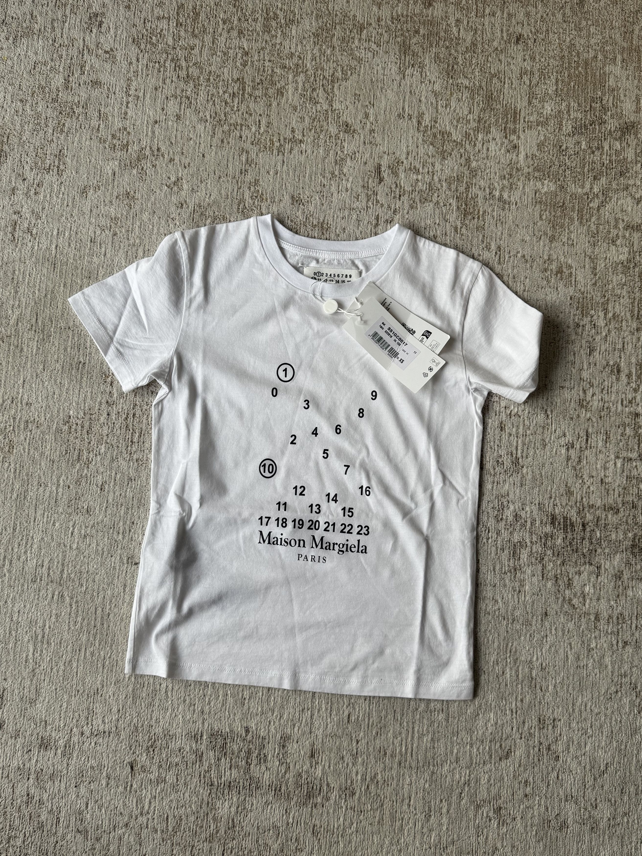 Maison Margiela Maison Margiela tshirt | new | size xs Size XS / US 0-2 / IT 36-38 - 1 Thumbnail