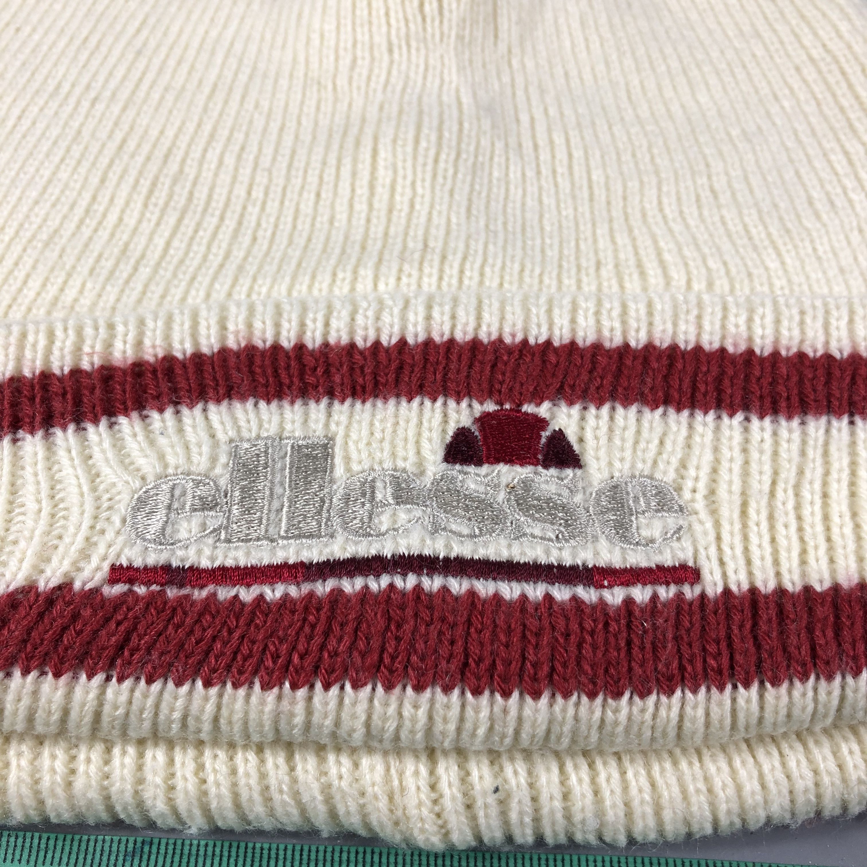 Ellesse Ellesse Fisherman Beanie Snowcap Snow Hat B923 Size ONE SIZE - 4 Thumbnail