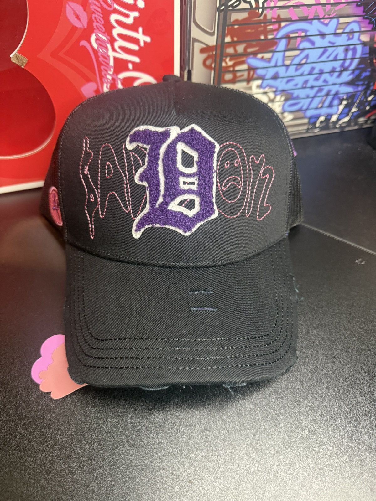 Other Dandy Hats Extssy Model Friends And Family Size ONE SIZE - 1 Thumbnail