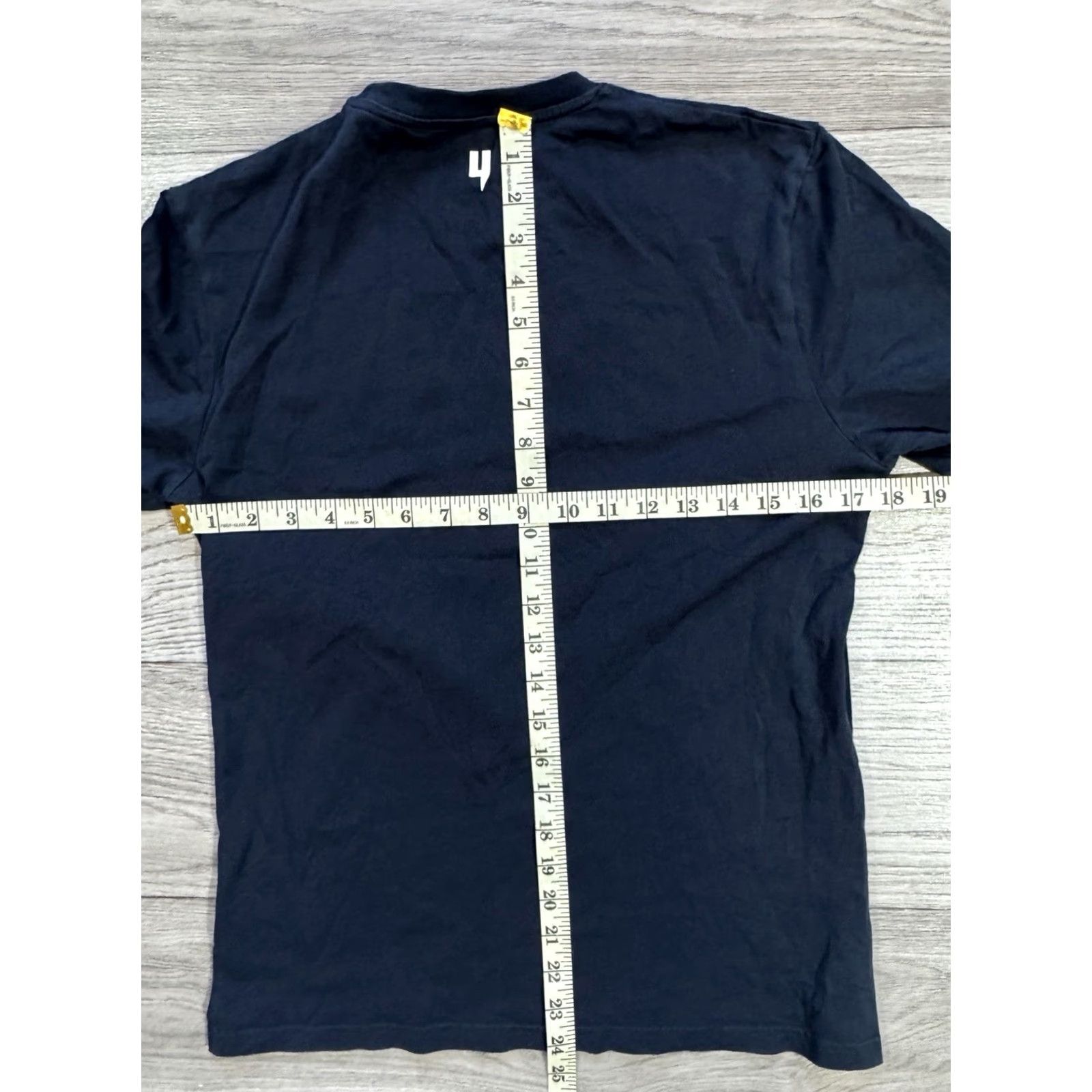 Vintage Yelir World Men’s Navy Blue White Logo T-Shirt Size S Size US S / EU 44-46 / 1 - 3 Thumbnail