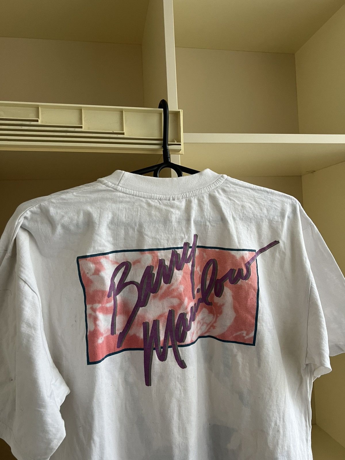 Band Tees Vintage 1991 Barry Manilow T-Shirt Music Tee Size L Size US L / EU 52-54 / 3 - 13 Thumbnail