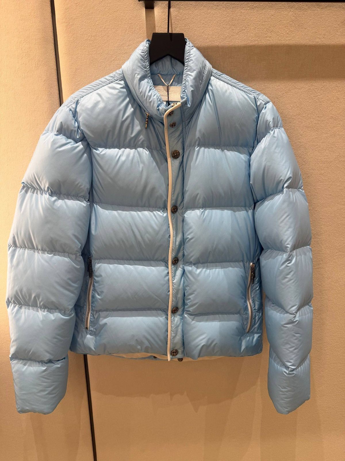 Chrome Hearts Chrome Hearts puffer jacket baby blue Size US L / EU 52-54 / 3 - 1 Thumbnail