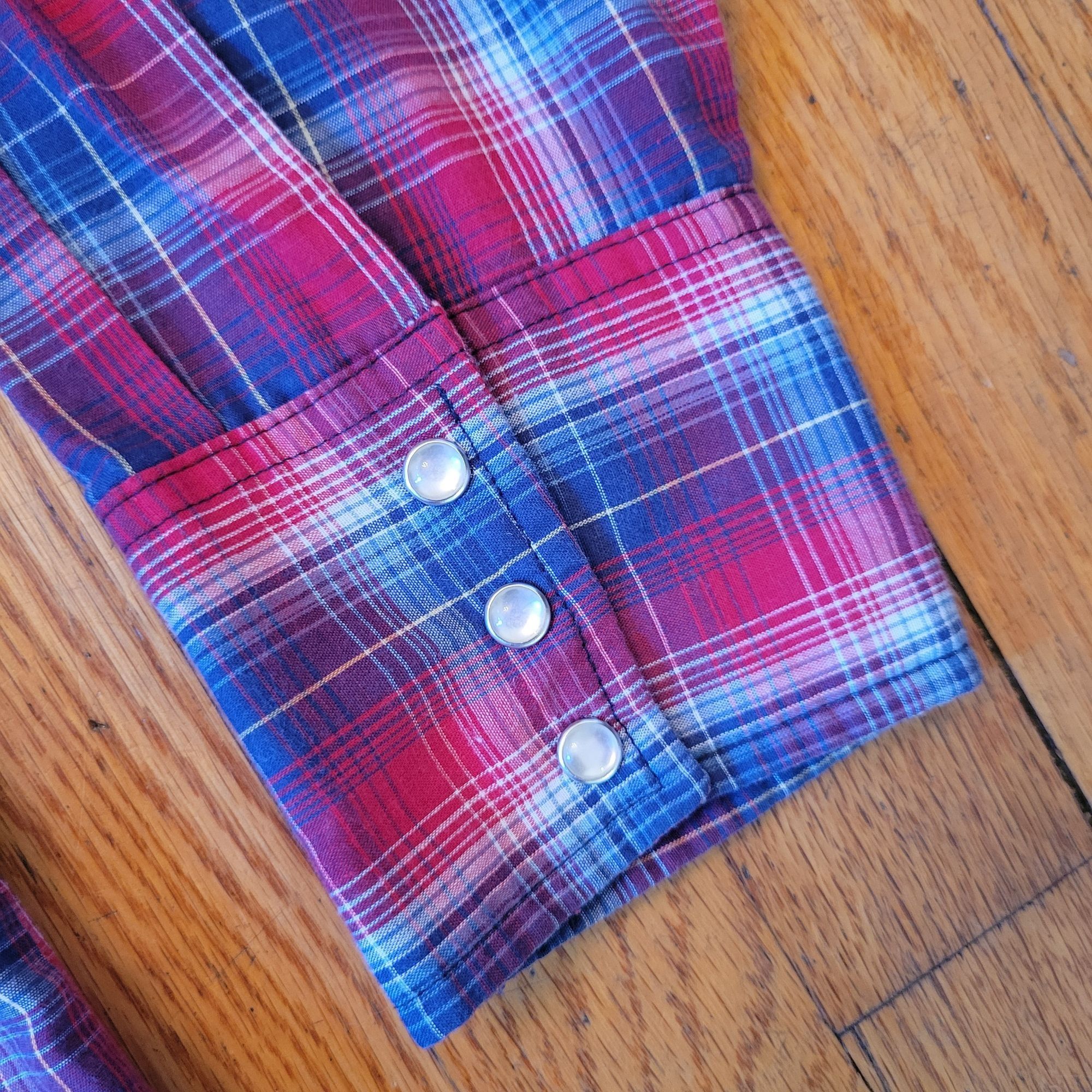 Wrangler Wrangler Western Plaid Shirt Red Blue Pearl Snap Long Sleeve Size US XL / EU 56 / 4 - 4 Thumbnail