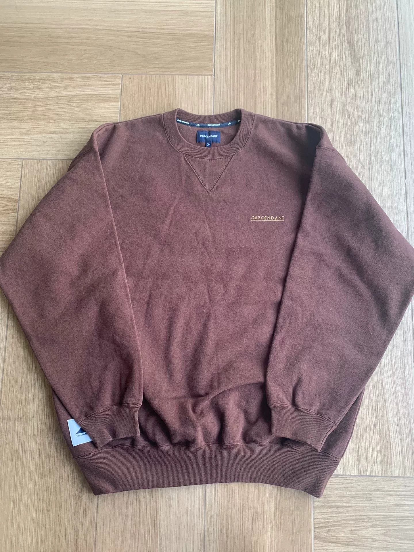 descendant crew neck sweatshirt with embroidery