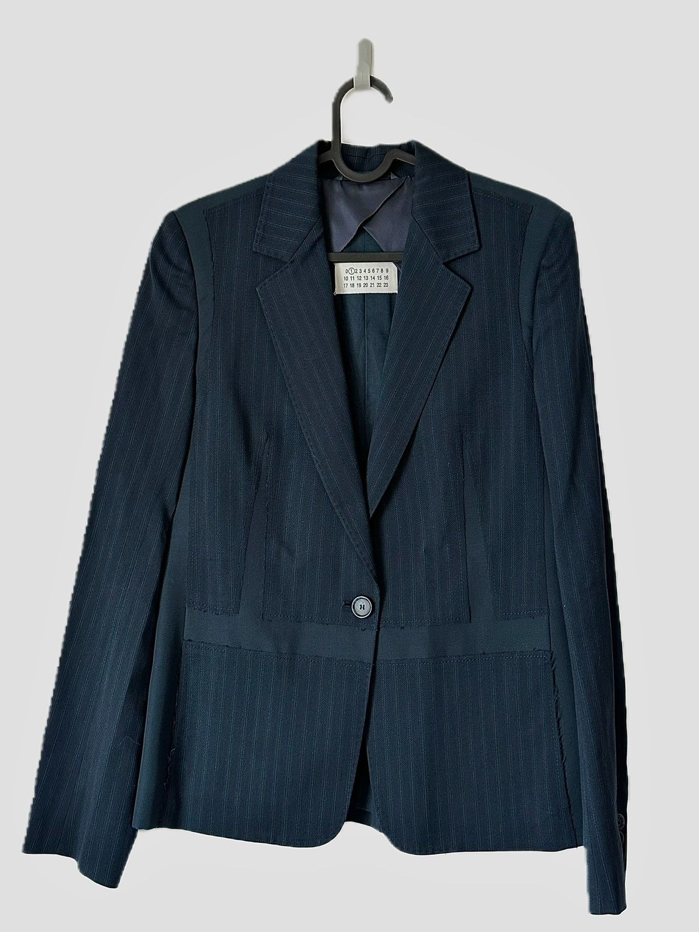 Maison Margiela Maison Margiela Stitched vintage suits 2501-Nextarrow Size XS / US 0-2 / IT 36-38 - 1 Thumbnail