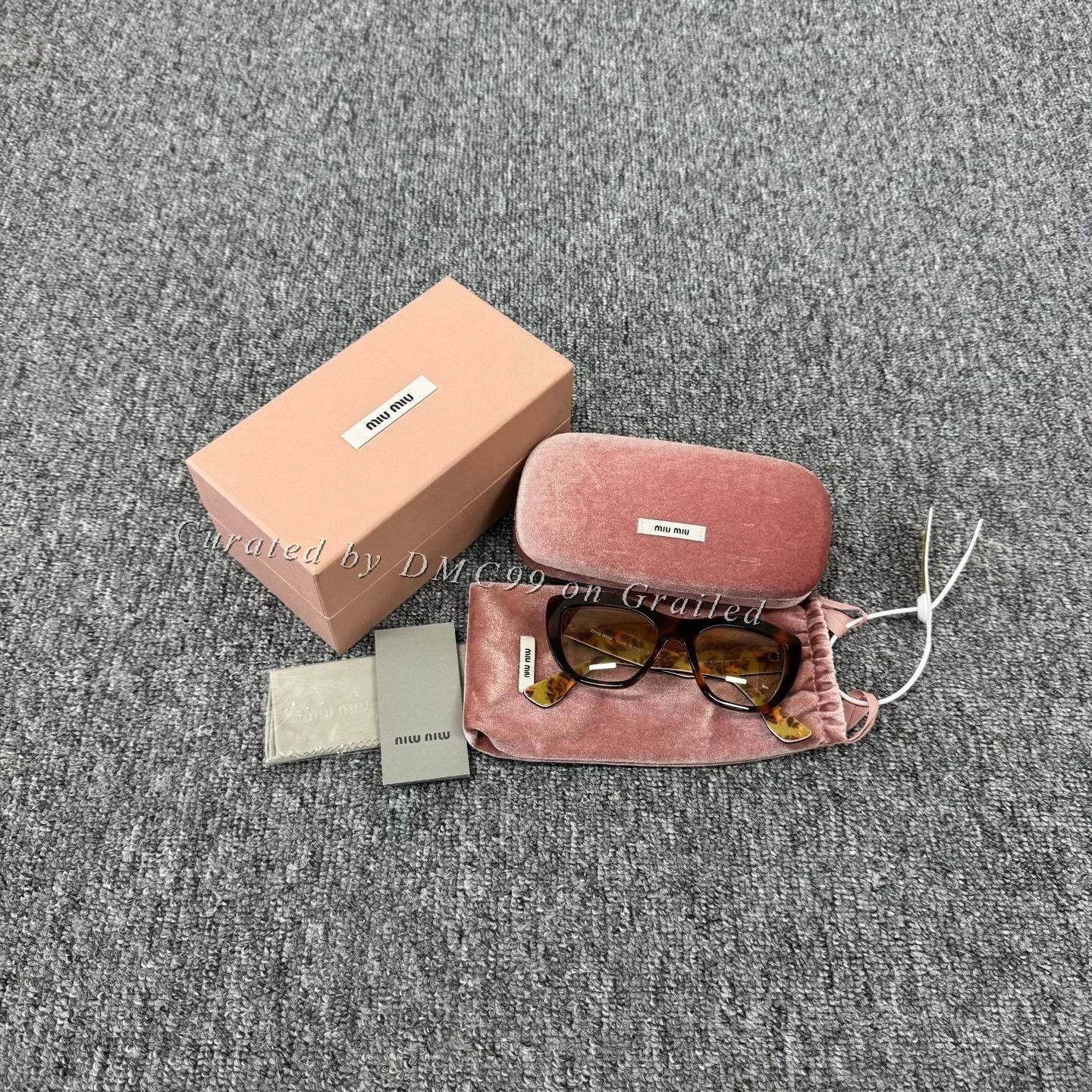 Miu Miu Miu Miu Tortoiseshell Gradient Sunglasses Size ONE SIZE - 1 Thumbnail