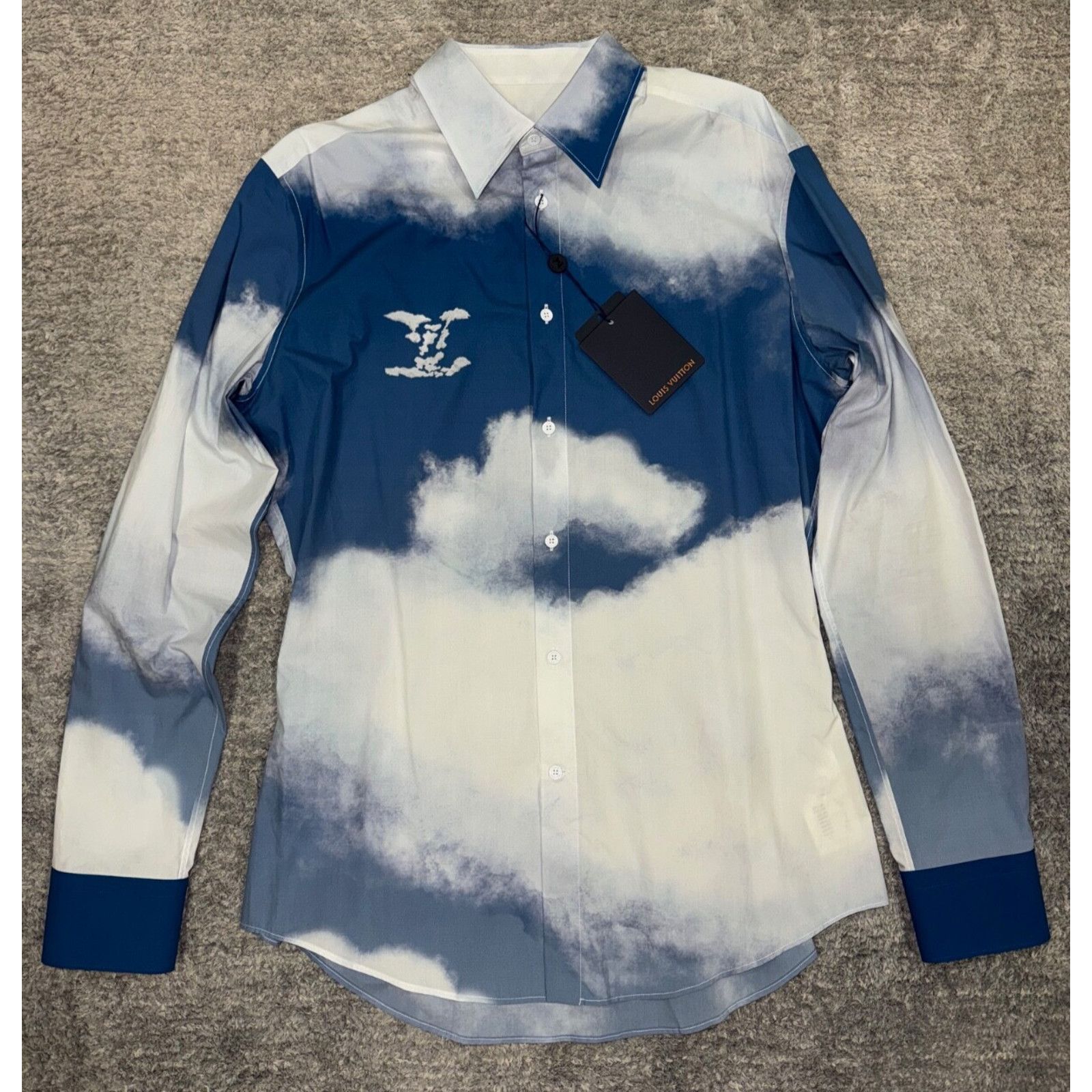 Louis Vuitton Louis Vuitton Clouds Blue White Logo Long Sleeve Button Up Size US L / EU 52-54 / 3 - 4 Thumbnail