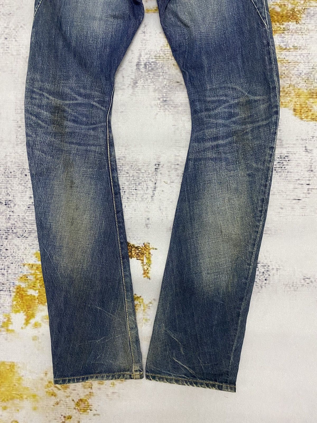Attachment Vintage Attachment Distressed Denim Jeans Size US 31 - 12 Thumbnail