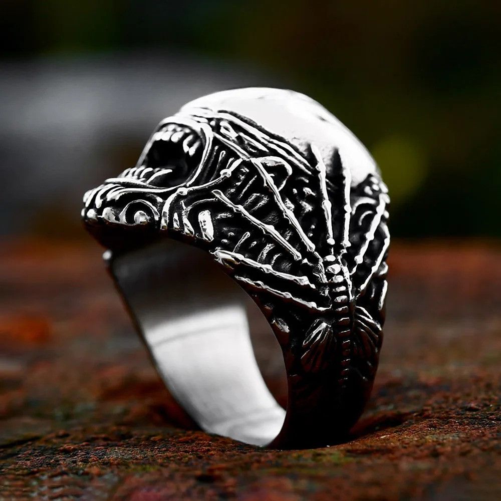 Vintage Skull Spider Ring Size ONE SIZE - 5 Thumbnail