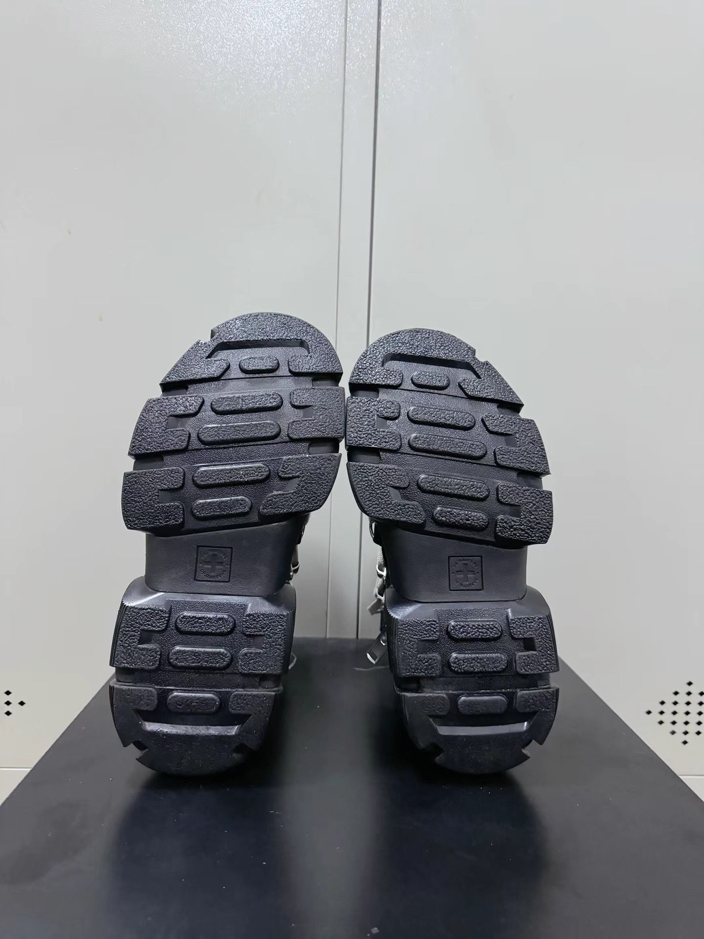 Rick Owens Rick Owens Dr. Martens lace-up pentagram Martens Size US 8 / IT 38 - 8 Thumbnail