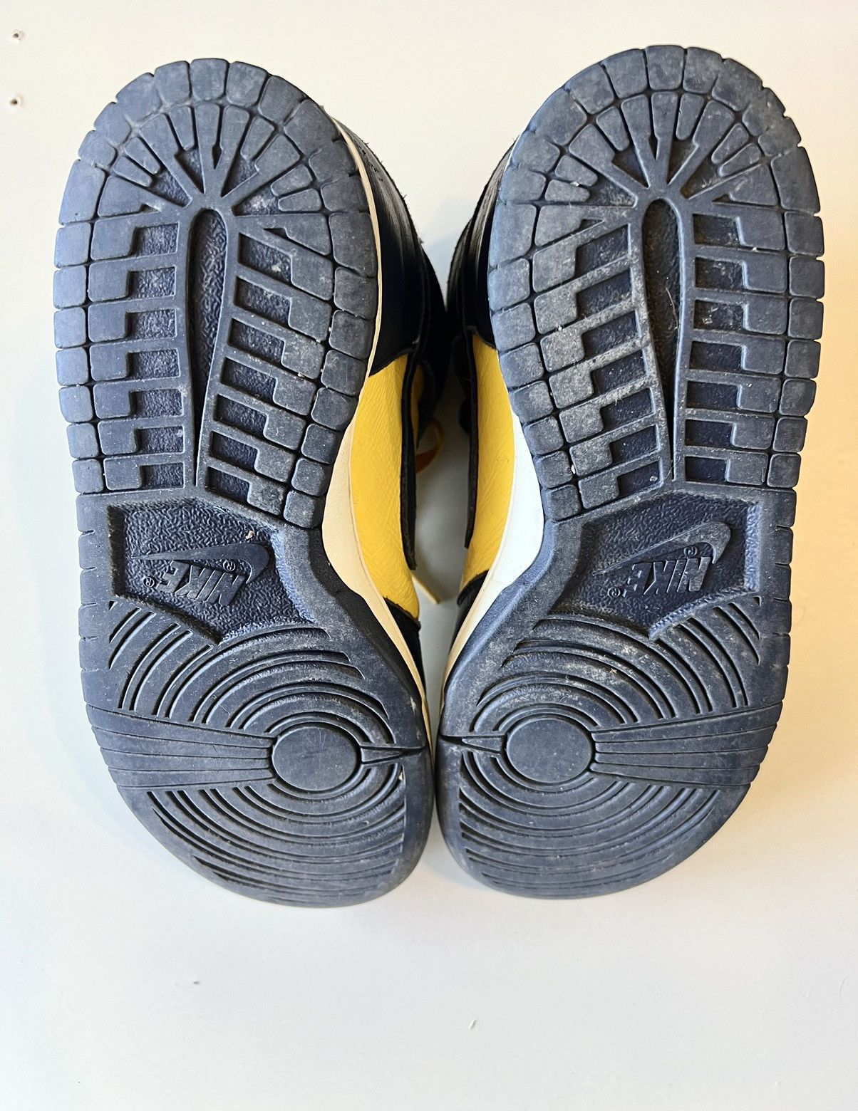 Nike Nike Dunk High Michigan Size US 7 / EU 40 - 8 Thumbnail