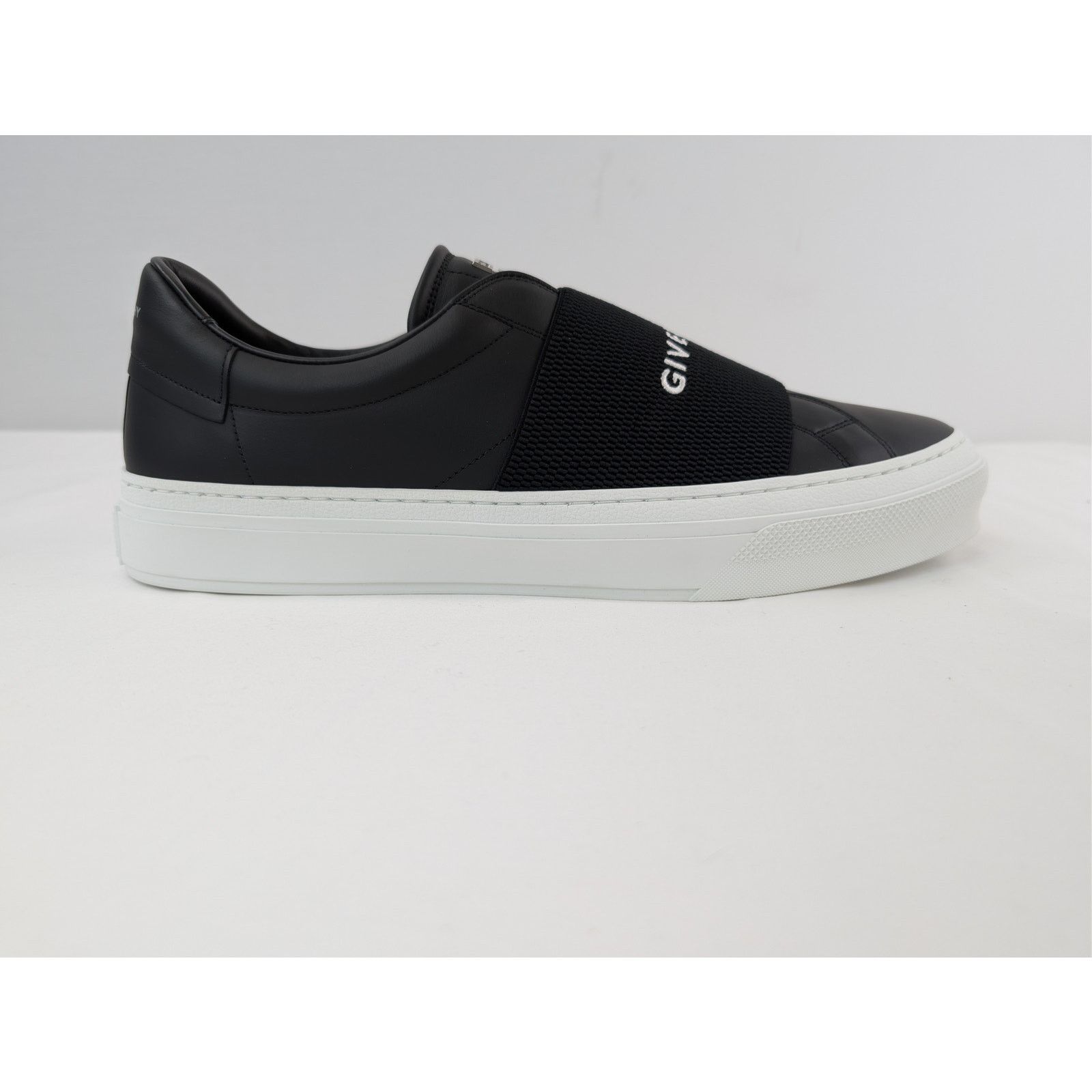 Givenchy o1rshd1 100% Calf Leather City Sport Sneakers in Black Size US 14 / EU 47 - 4 Thumbnail