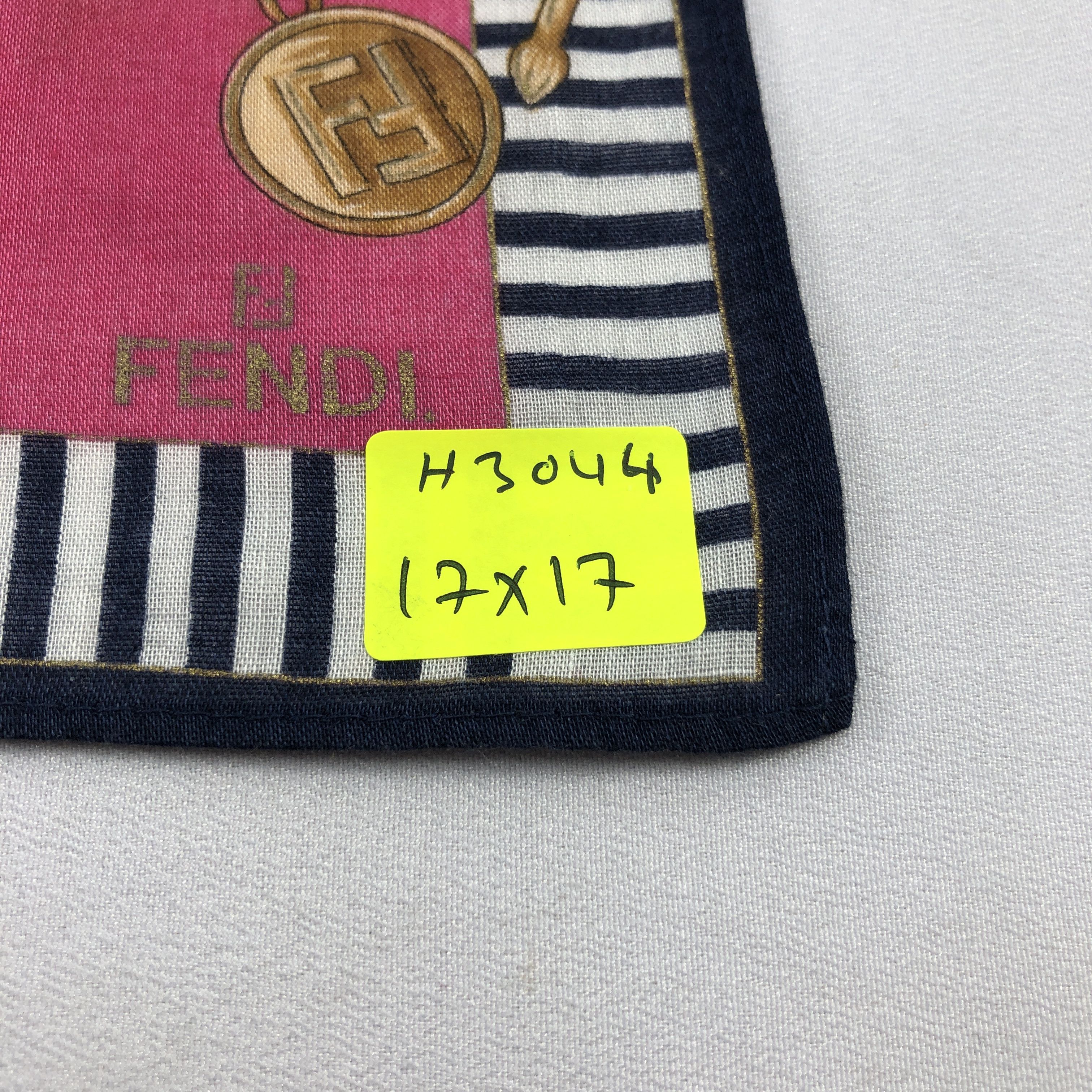 Japanese Brand Fendi Monogram FF Handkerchief Neckerchief Bandana H3044 Size ONE SIZE - 5 Thumbnail