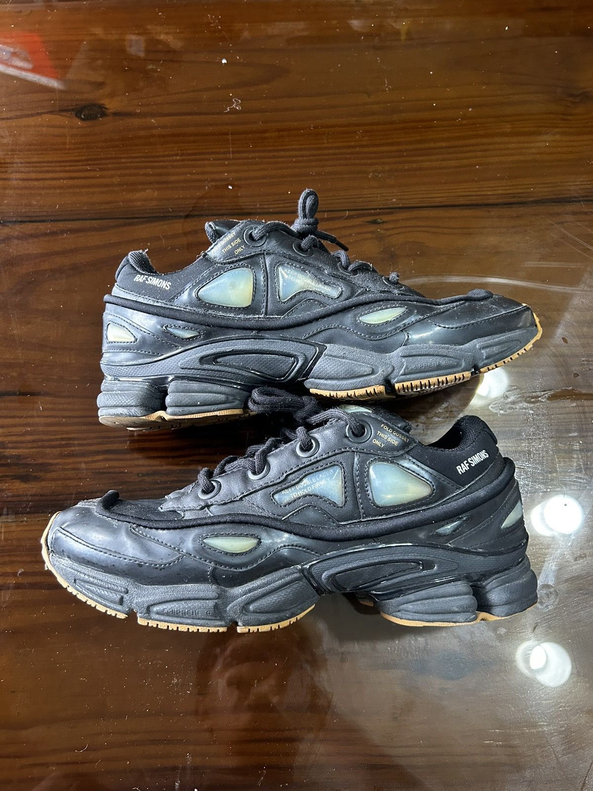 Adidas × Raf Simons Raf Simons Adidas Ozweego Bunny Core Black Size US 8.5 / EU 41-42 - 4 Thumbnail