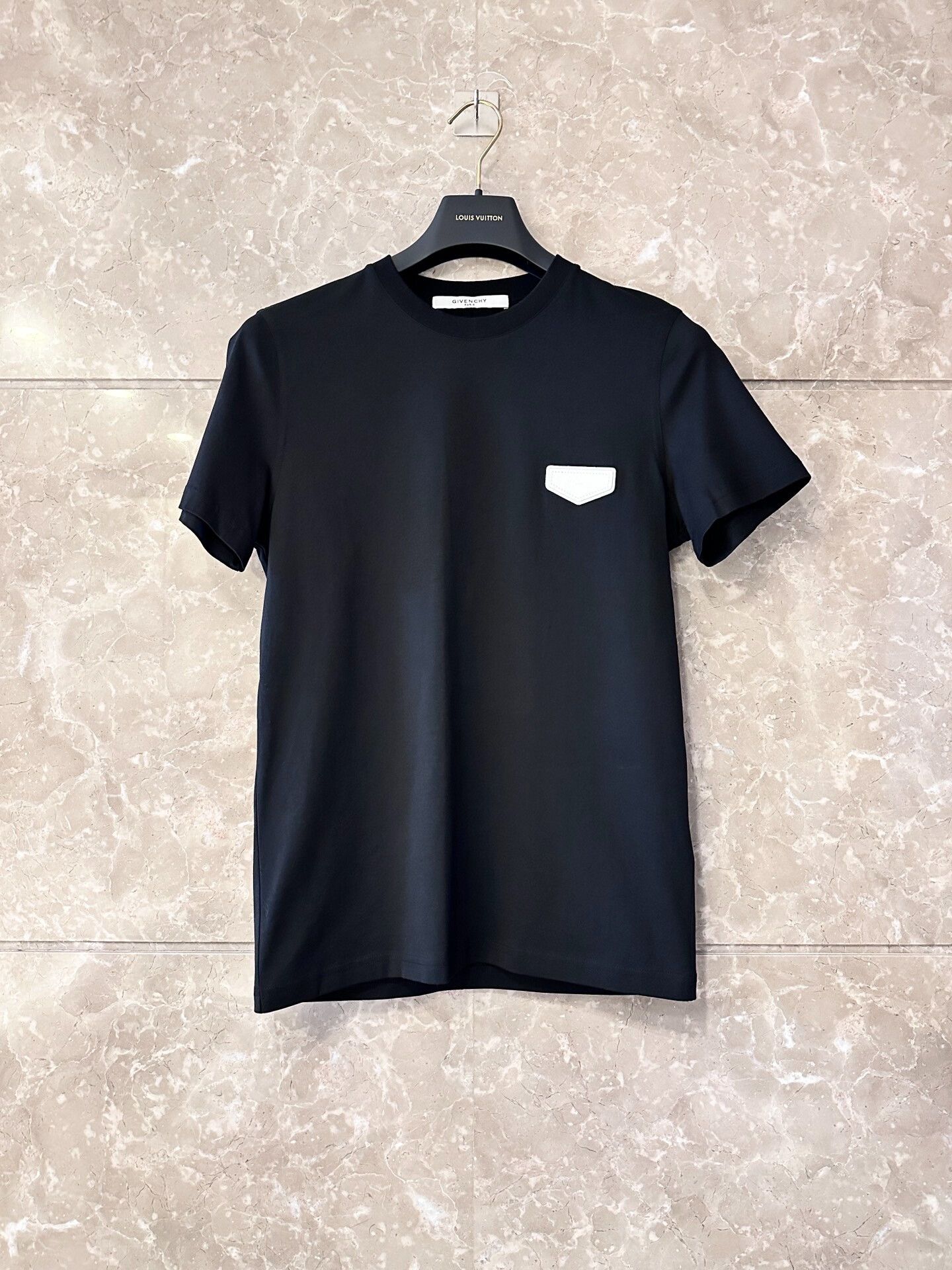 Givenchy Givenchy Women's Short-Sleeve T-Shirt Size XS / US 0-2 / IT 36-38 - 1 Thumbnail