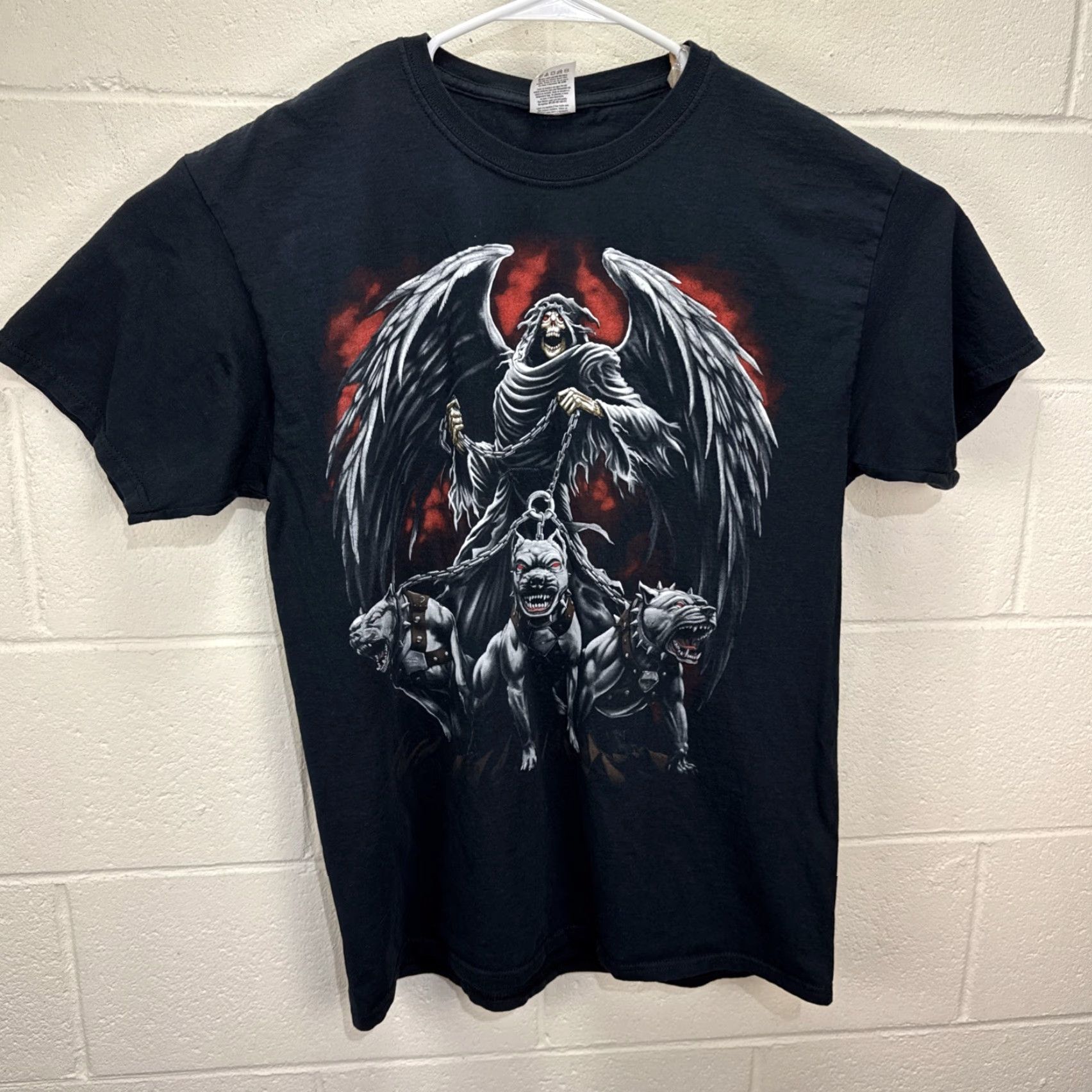 Fruit Of The Loom VINTAGE Fruit of the Loom Gothic Skull Horseman Death Dog T-Shirt Adult Large Black Graphic Tee All Seasons Size US L / EU 52-54 / 3 - 2 Thumbnail