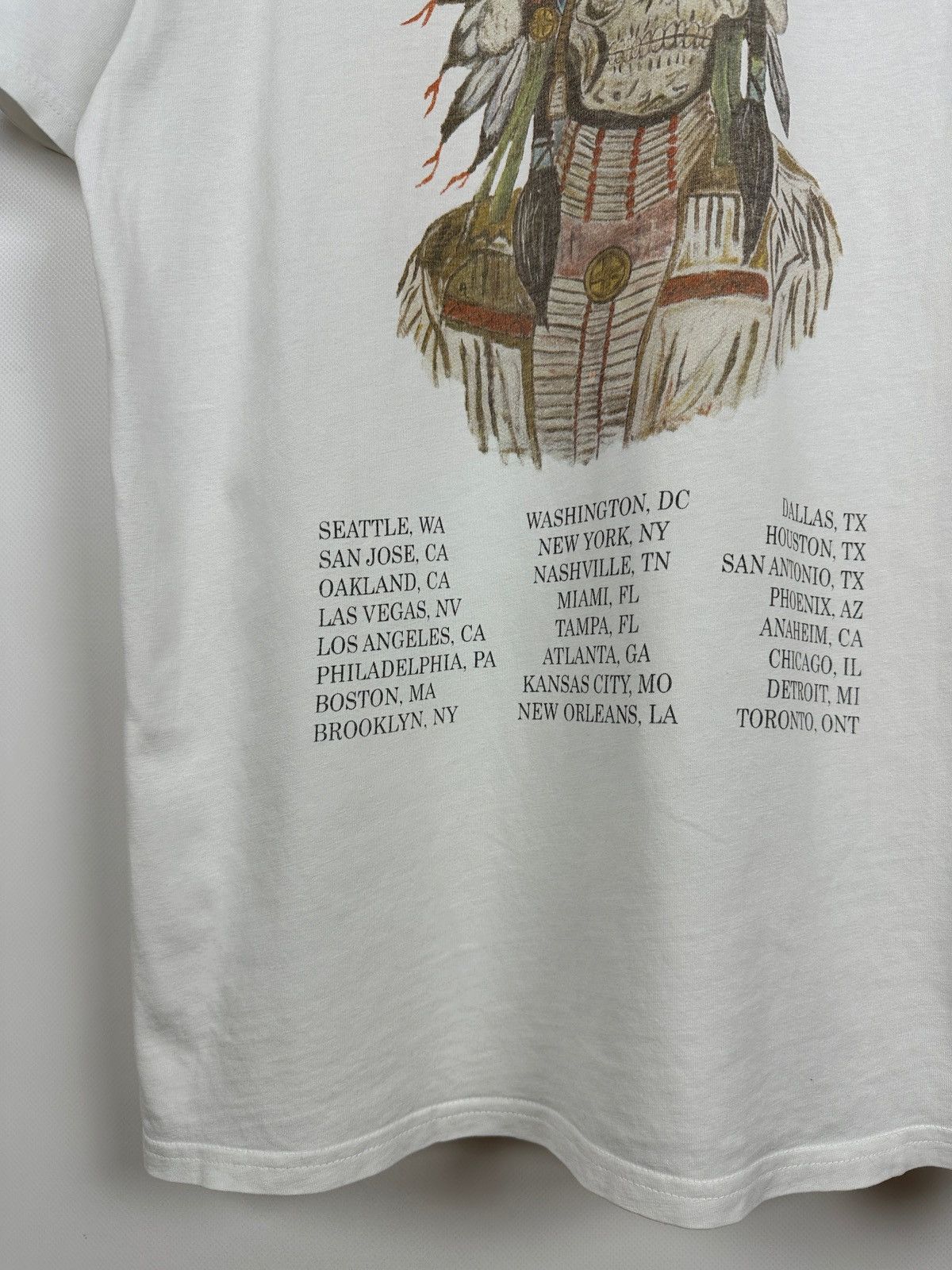 Band Tees 2013 Yeezus Kanye West Tour T-Shirt Size US L / EU 52-54 / 3 - 9 Thumbnail