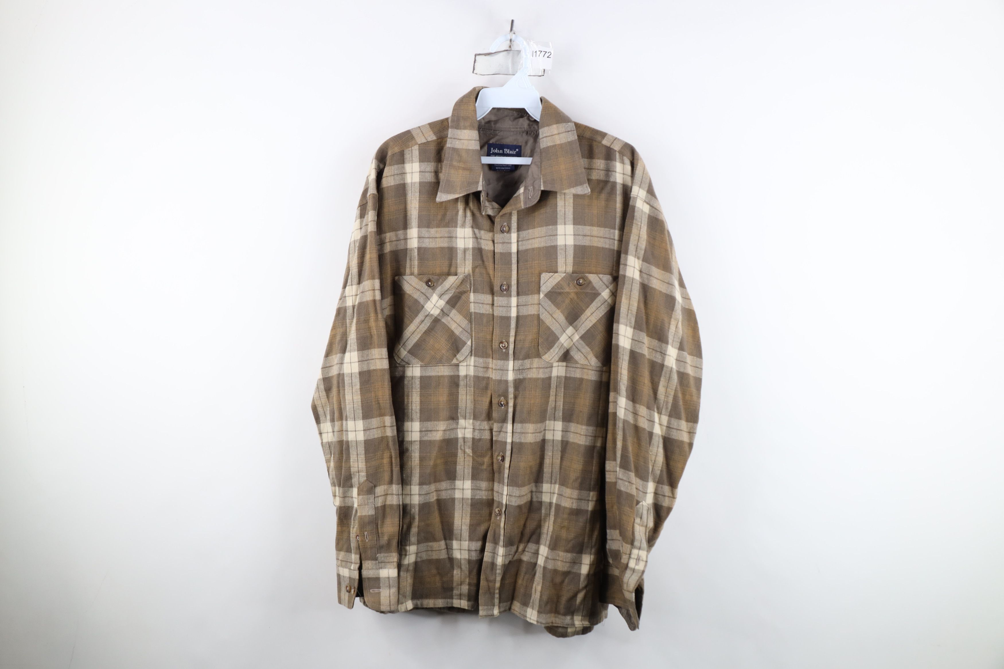Vintage Vintage 90s Streetwear Knit Double Pocket Button Shirt Size US M / EU 48-50 / 2 - 1 Thumbnail