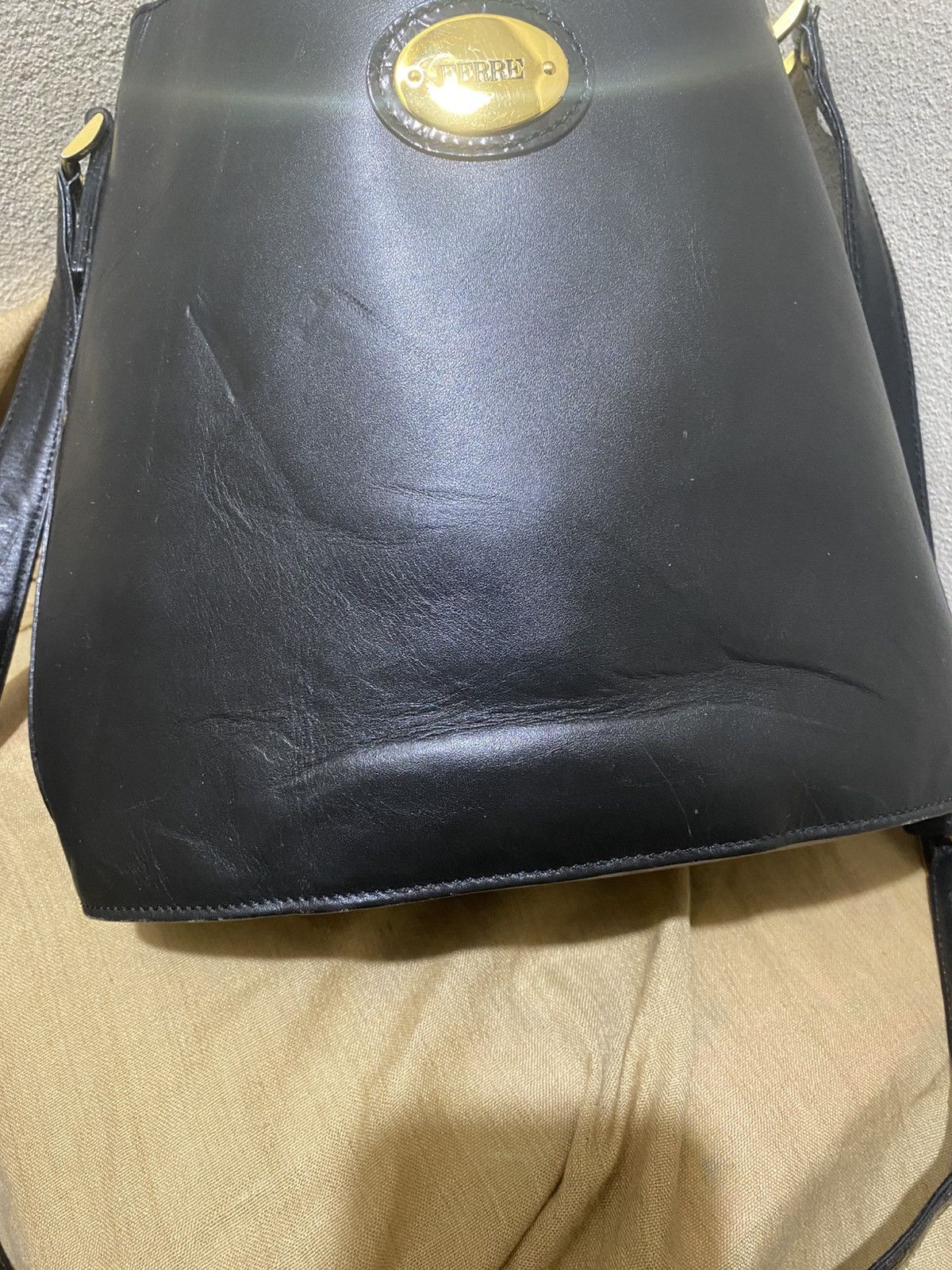 Ferre Ferre leather bucket bag long strap Size ONE SIZE - 2 Thumbnail