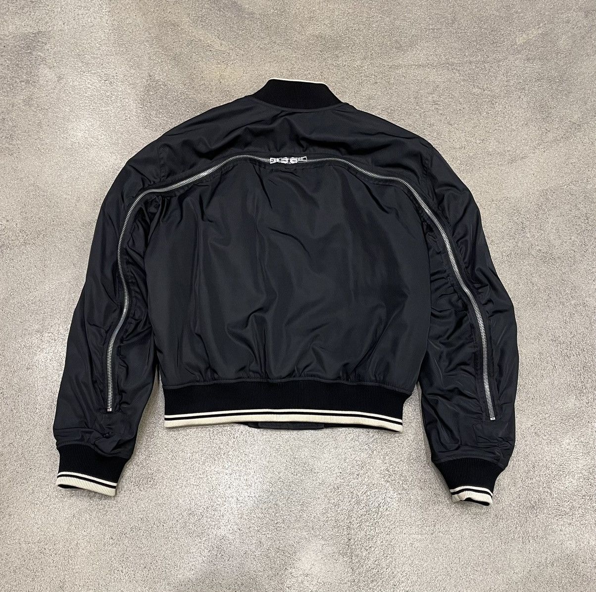 Dries Van Noten Dries van Noten Back Zip Bomber Jacket Size US L / EU 52-54 / 3 - 15 Preview