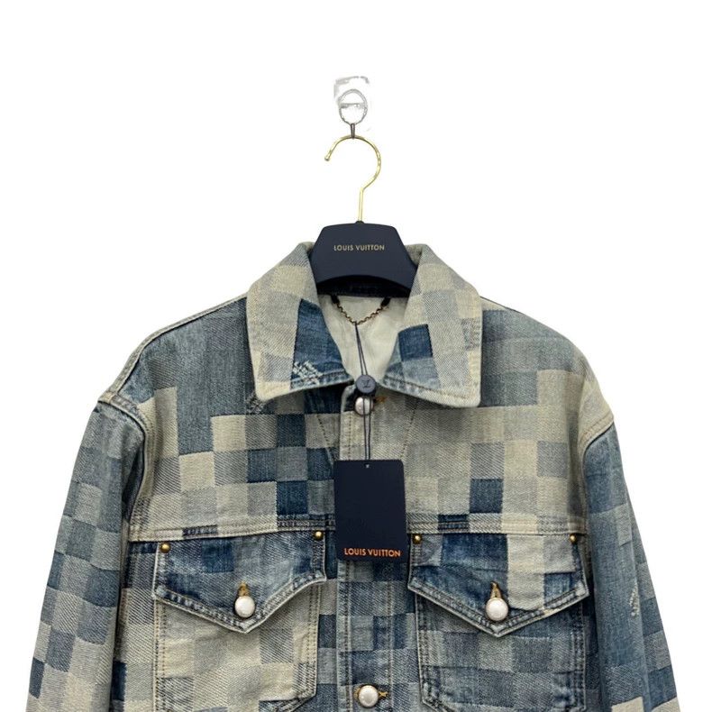 Louis Vuitton louis vuitton Mosaic effect printed denim jacket Size US S / EU 44-46 / 1 - 3 Thumbnail