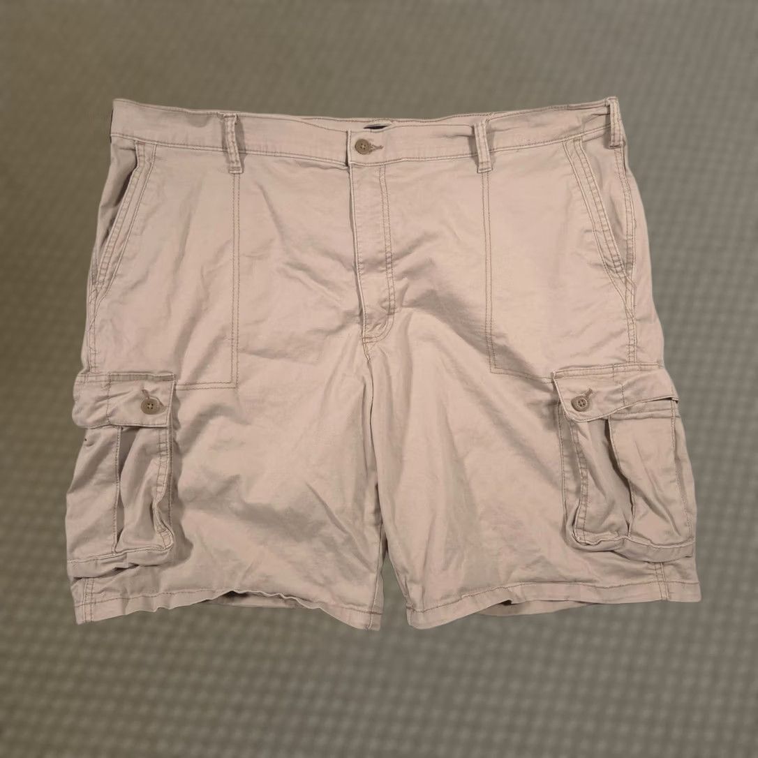 Lee Lee Cargo Shorts Mens 46 Beige Relaxed Fit Stretch Pockets 9 Inseam Size US 30 / EU 46 - 1 Thumbnail