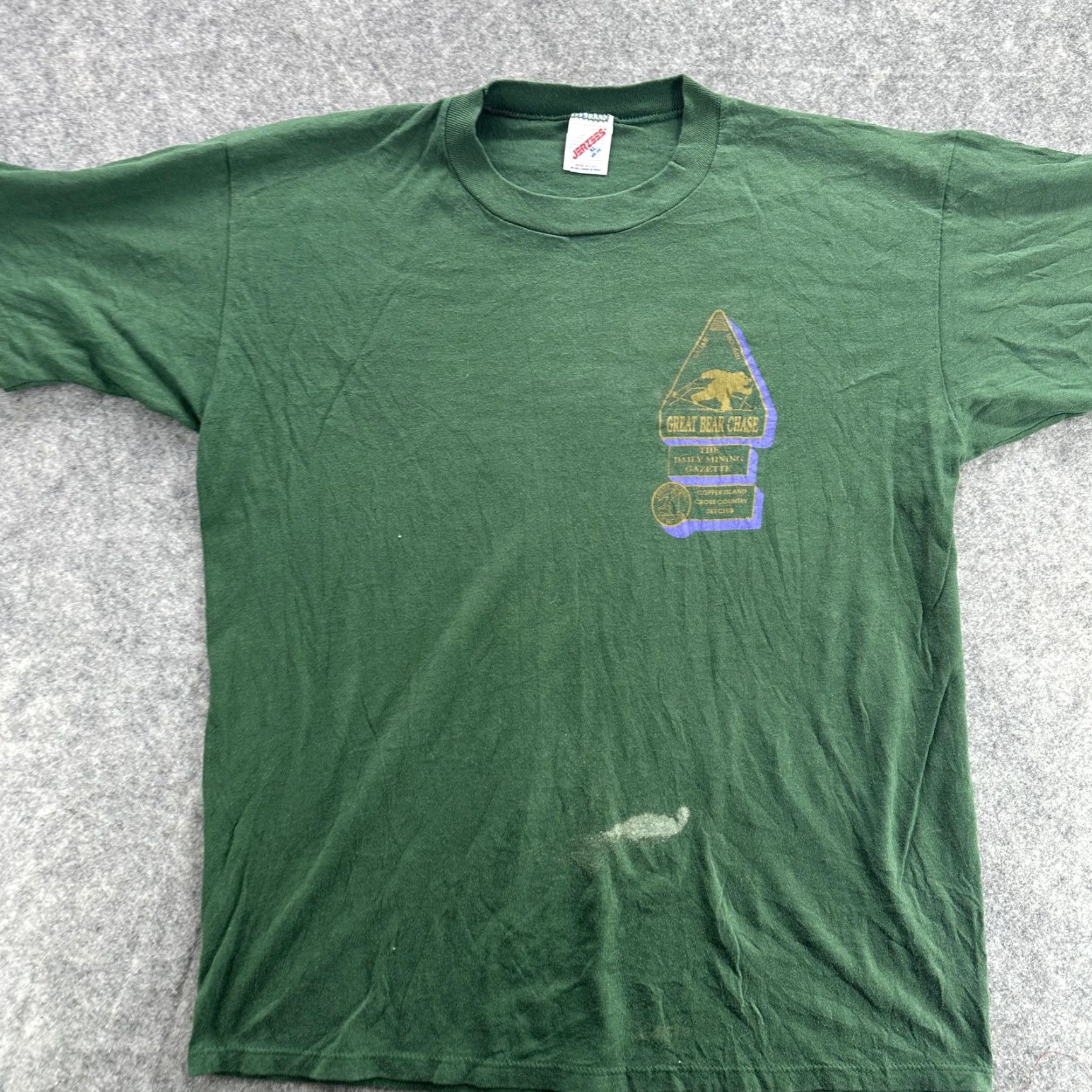 Jerzees VINTAGE Great Bear Chase Shirt Tee Mens XL Green Cross Country Ski Michigan 90s Size US XL / EU 56 / 4 - 3 Thumbnail