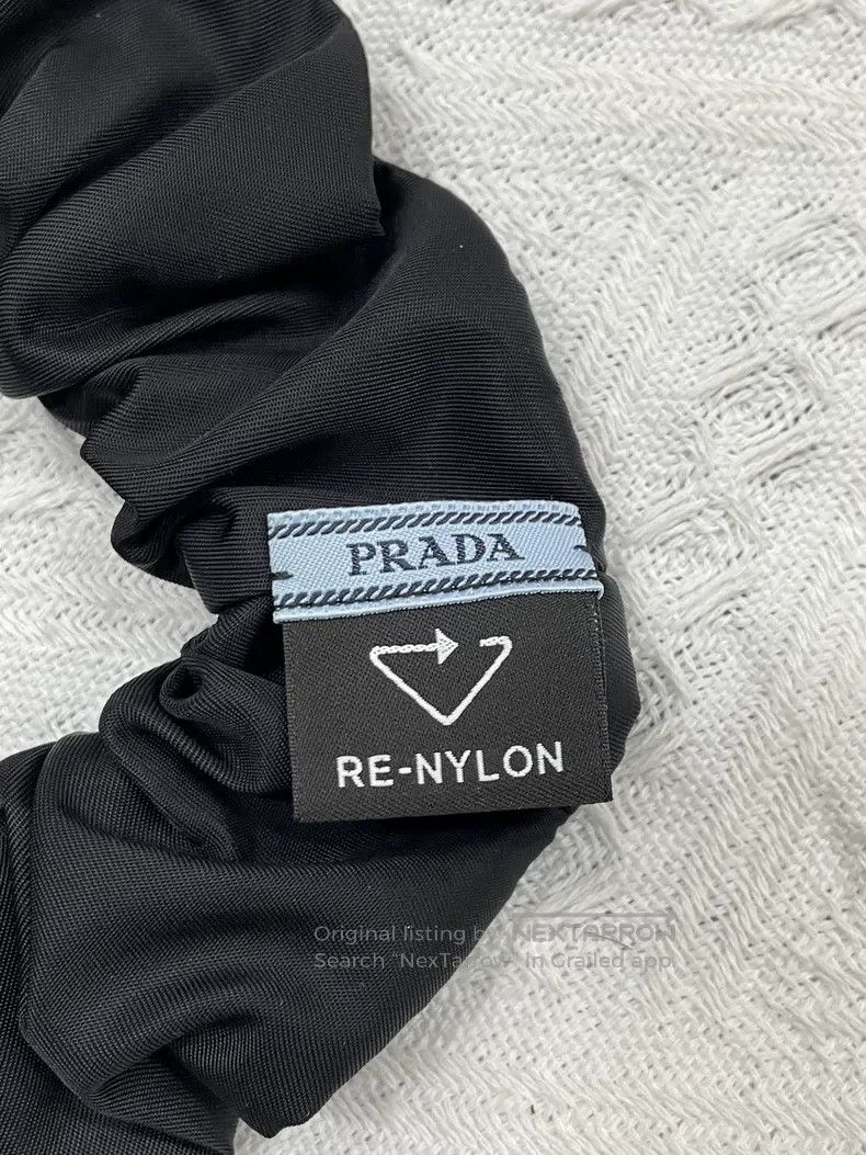 Prada Prada Black triangle letter logo hair hoop Size ONE SIZE - 4 Thumbnail