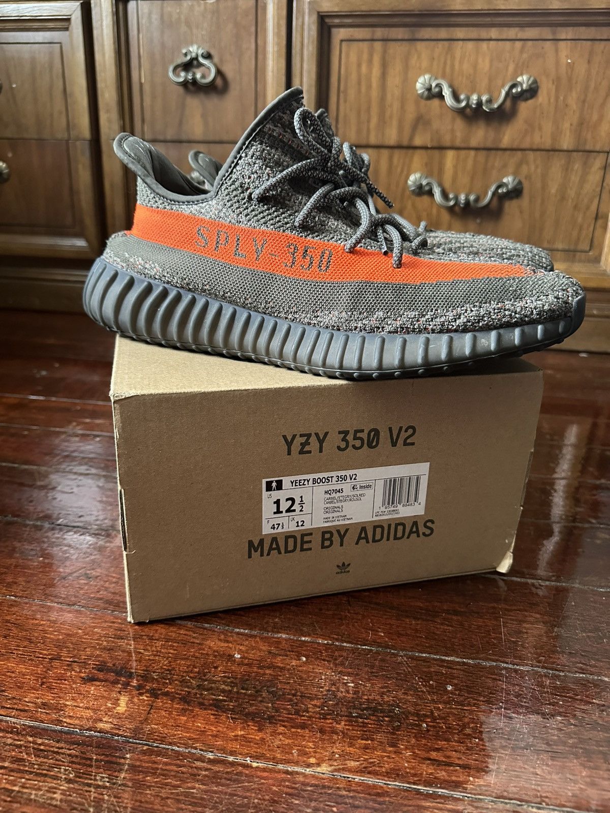 Yeezy ADIDAS YEEZY BOOST 350 V2 CARBON BELUGA 12.5 HQ7045 Size US 12.5 / EU 45-46 - 1 Thumbnail