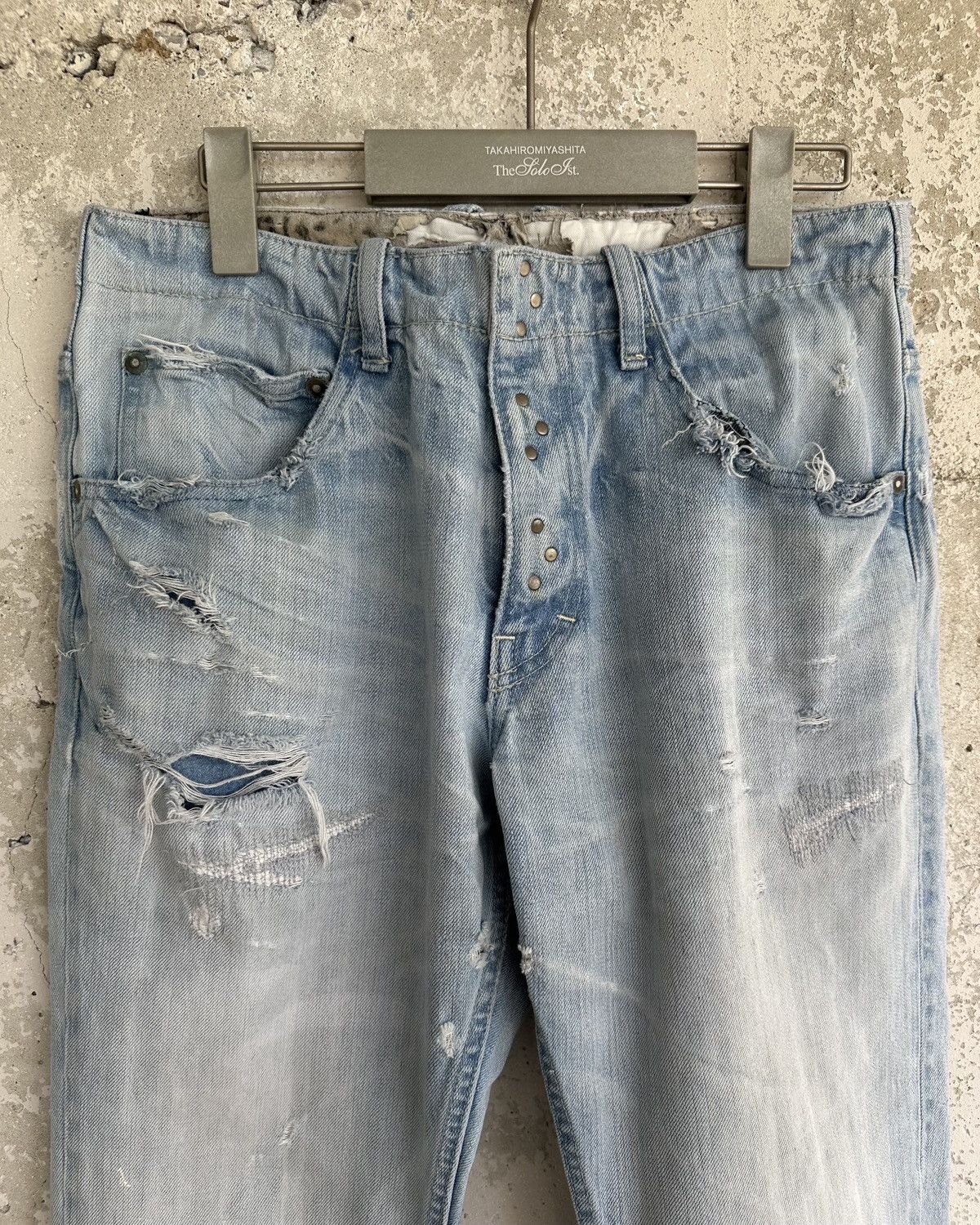 Isamu Katayama Backlash Isamu Katayama Backlash ‘Leather Repair’ Distressed Denim Size US 31 - 3 Thumbnail