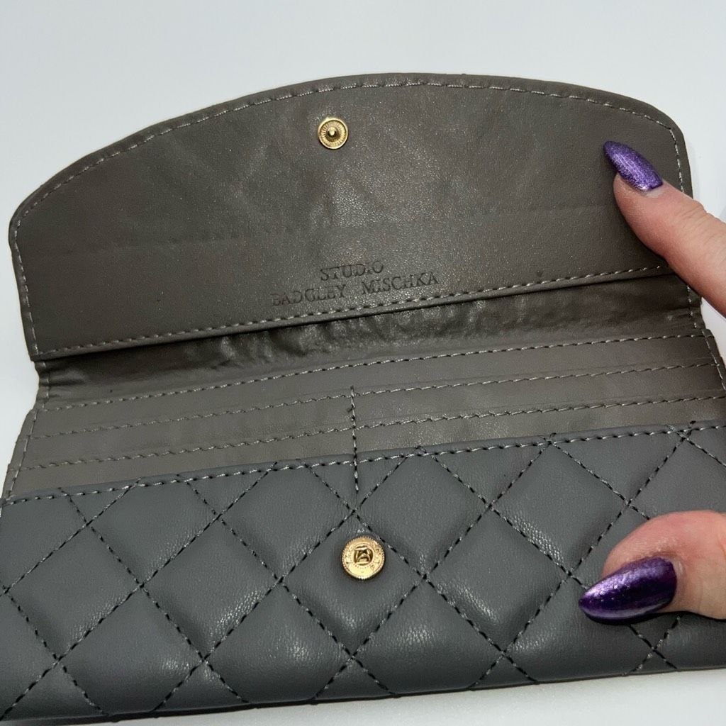 Badgley Mischka Badgley Mischka Long Quilted Vegan Leather Wallet Size ONE SIZE - 4 Thumbnail