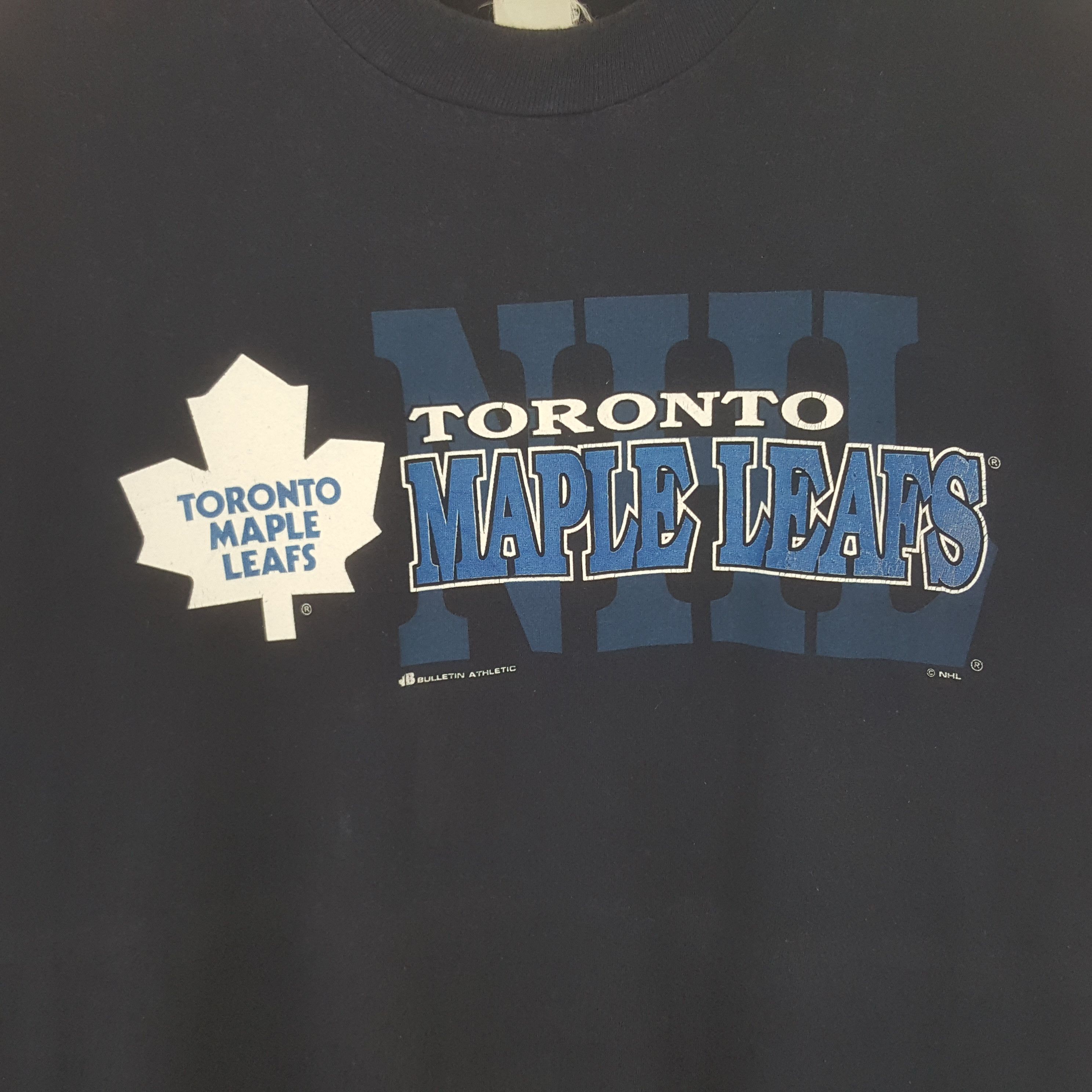 NHL Vintage Toronto Maole Leafs Hockey Team Tshirt RR27 Size US L / EU 52-54 / 3 - 2 Thumbnail