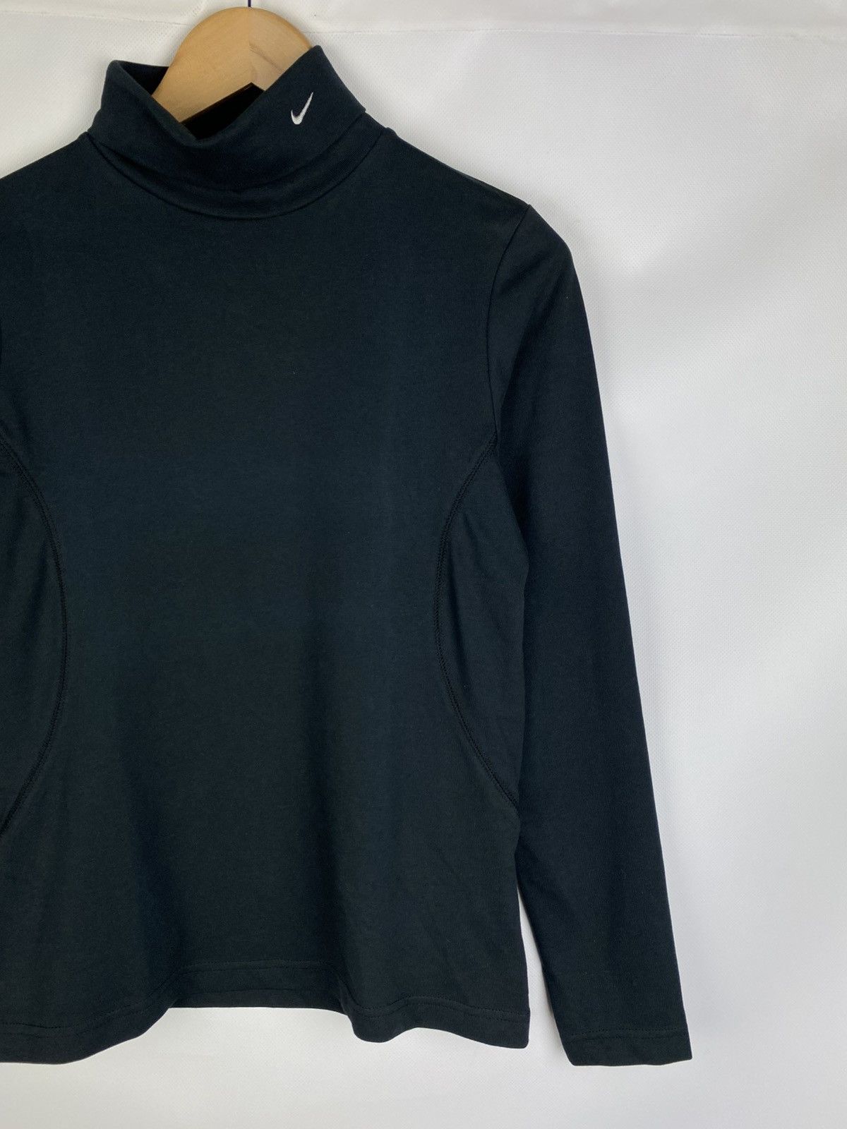 Nike Nike Vintage Y2K Ladies Turtleneck Sweatshirt Pullover Size M / US 6-8 / IT 42-44 - 3 Thumbnail