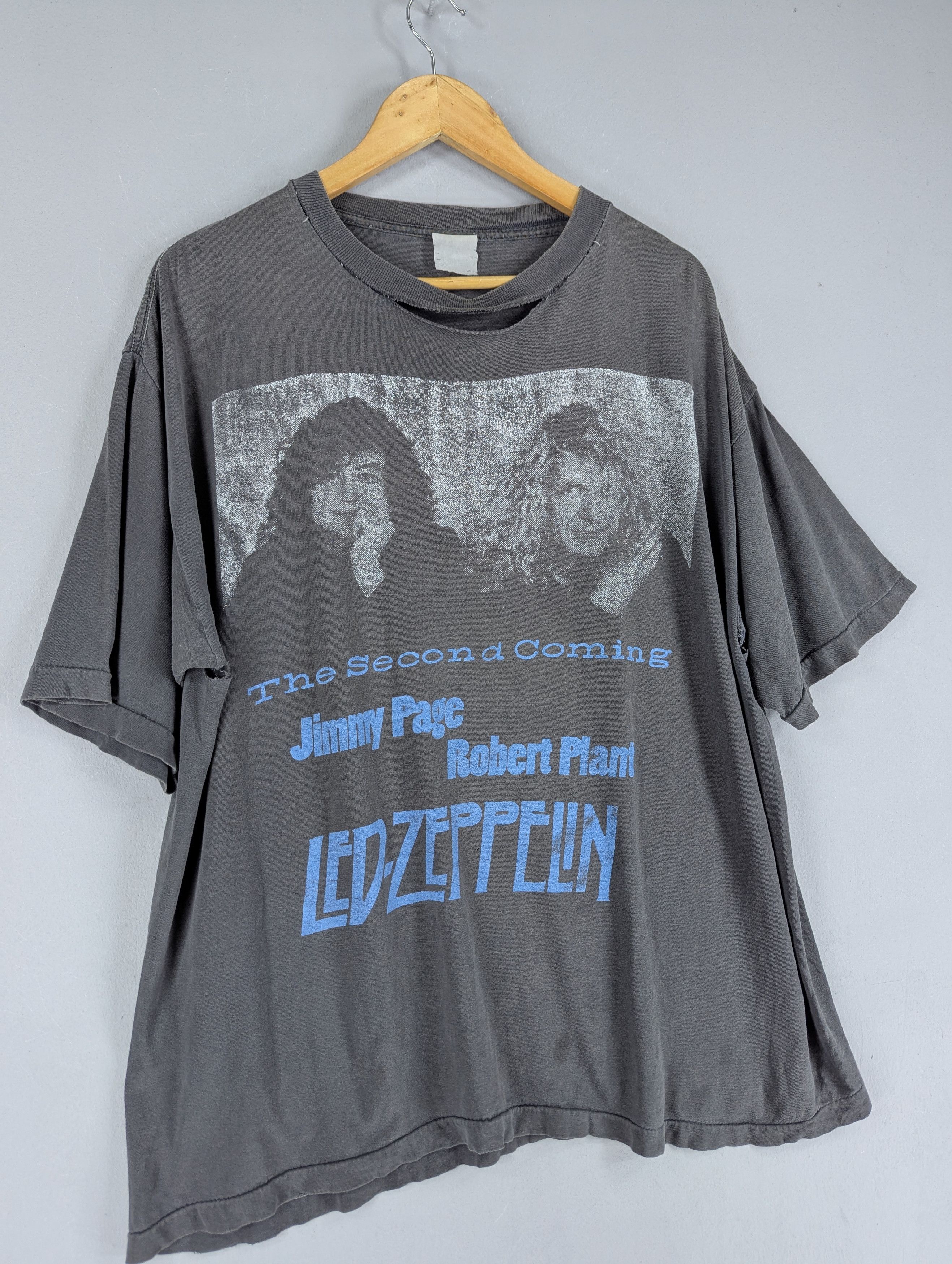 Band Tees 90s THRASHED Led Zeppelin Jimmy Page Robert Plant Band Tee Size US L / EU 52-54 / 3 - 3 Thumbnail