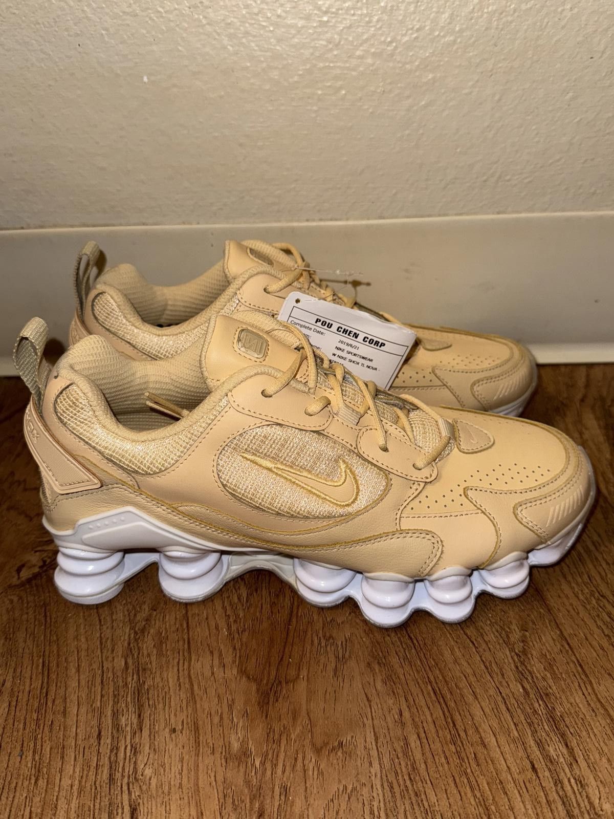 Nike Shox TL Nova Canvas Sample (Women's)