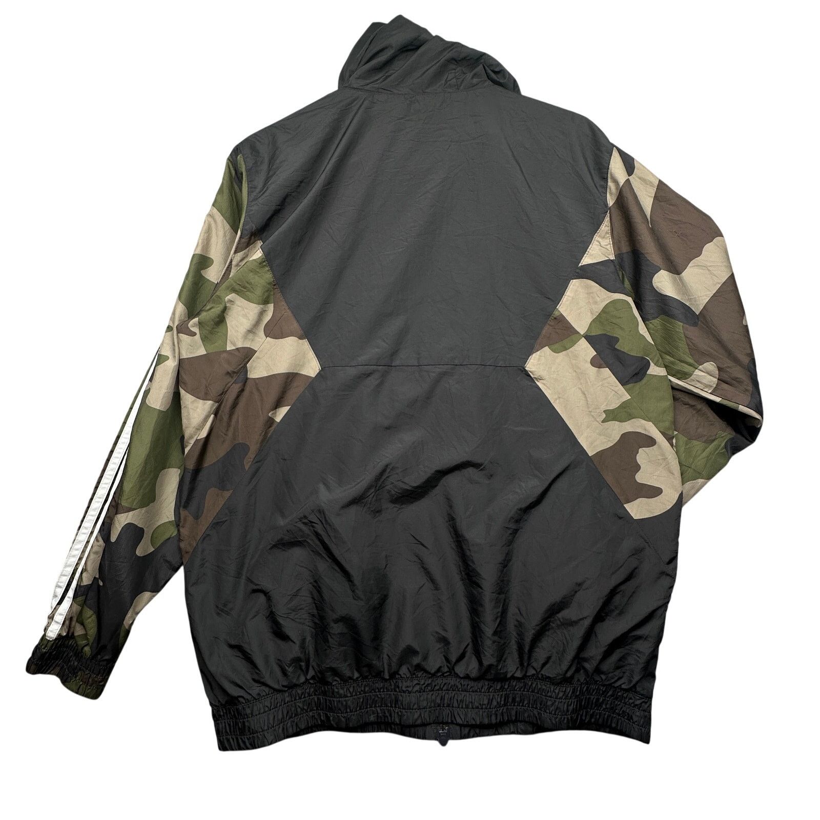 Adidas Adidas Originals Camo Windbreaker Hooded Jacket Large Size US L / EU 52-54 / 3 - 2 Thumbnail
