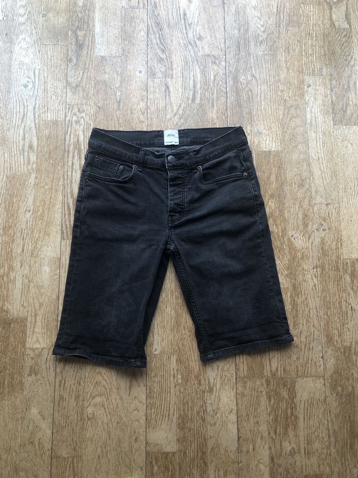 Burton × Vintage BURTON LONDON VINTAGE QUALITY BLACK DENIM SHORTS Size US 30 / EU 46 - 1 Thumbnail