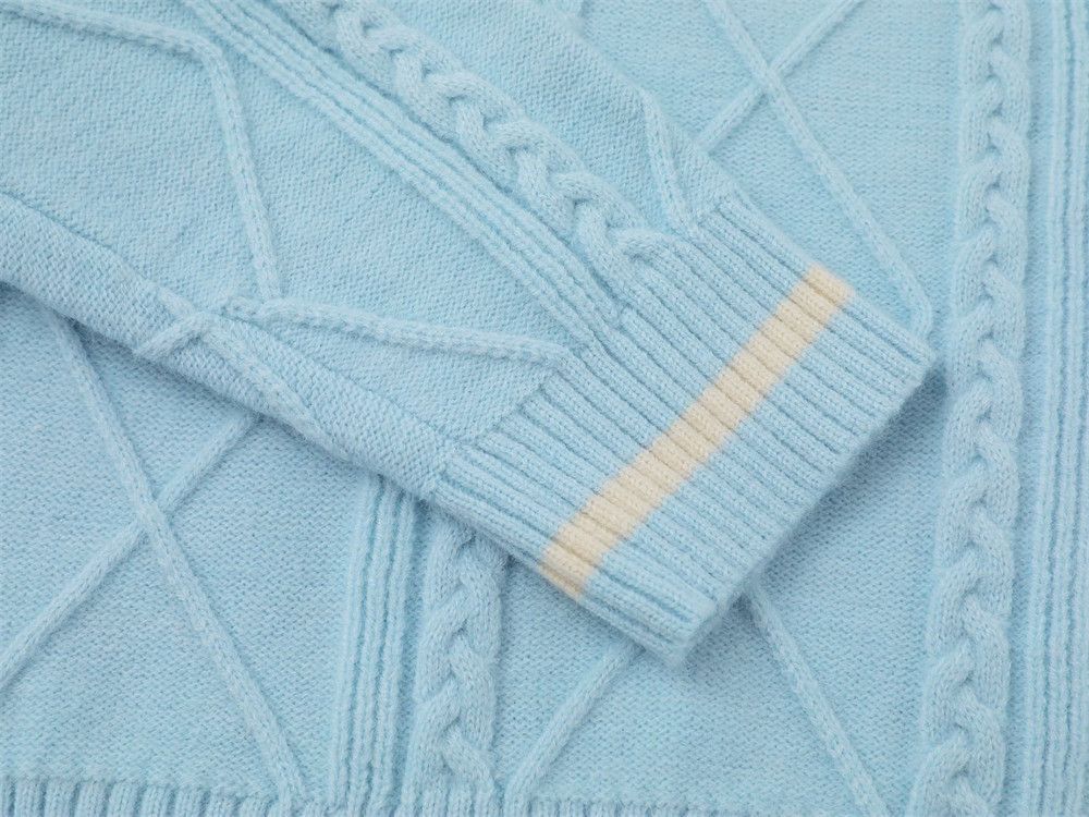 Vintage Men's loose casual letter embroidered V-neck sweater Size US M / EU 48-50 / 2 - 5 Thumbnail