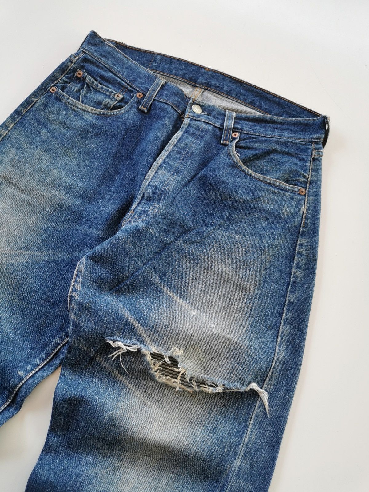 Jean × Levi's × Vintage Levis 501 vintage 90s selvedge jeans Size US 32 / EU 48 - 12 Thumbnail