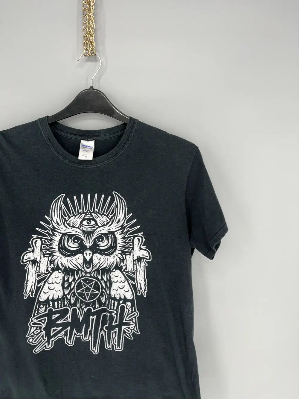 Band Tees Mens Vintage Y2K T Shirt Bring Me The Horizon Size M Size US M / EU 48-50 / 2 - 5 Thumbnail
