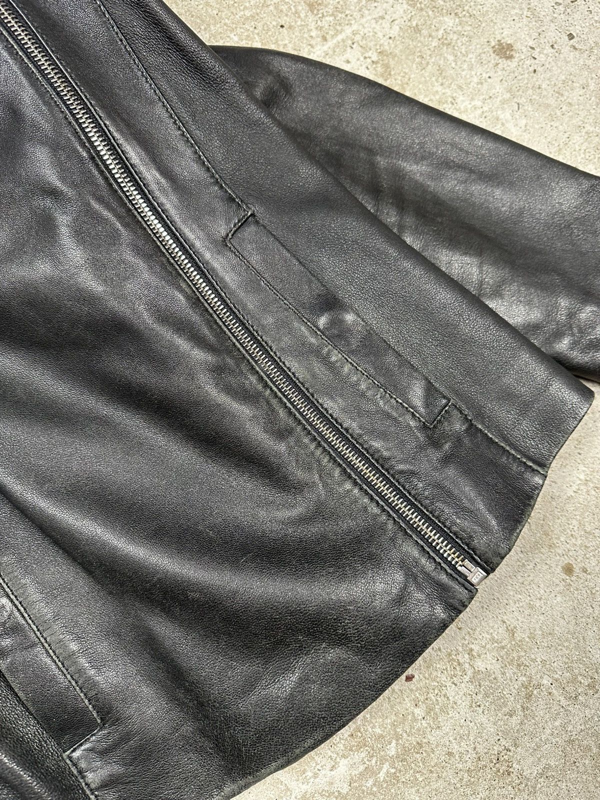 Massimo Dutti Massimo Dutti Black Sheep Leather Asymmetrical Moto Biker Size M / US 6-8 / IT 42-44 - 16 Thumbnail