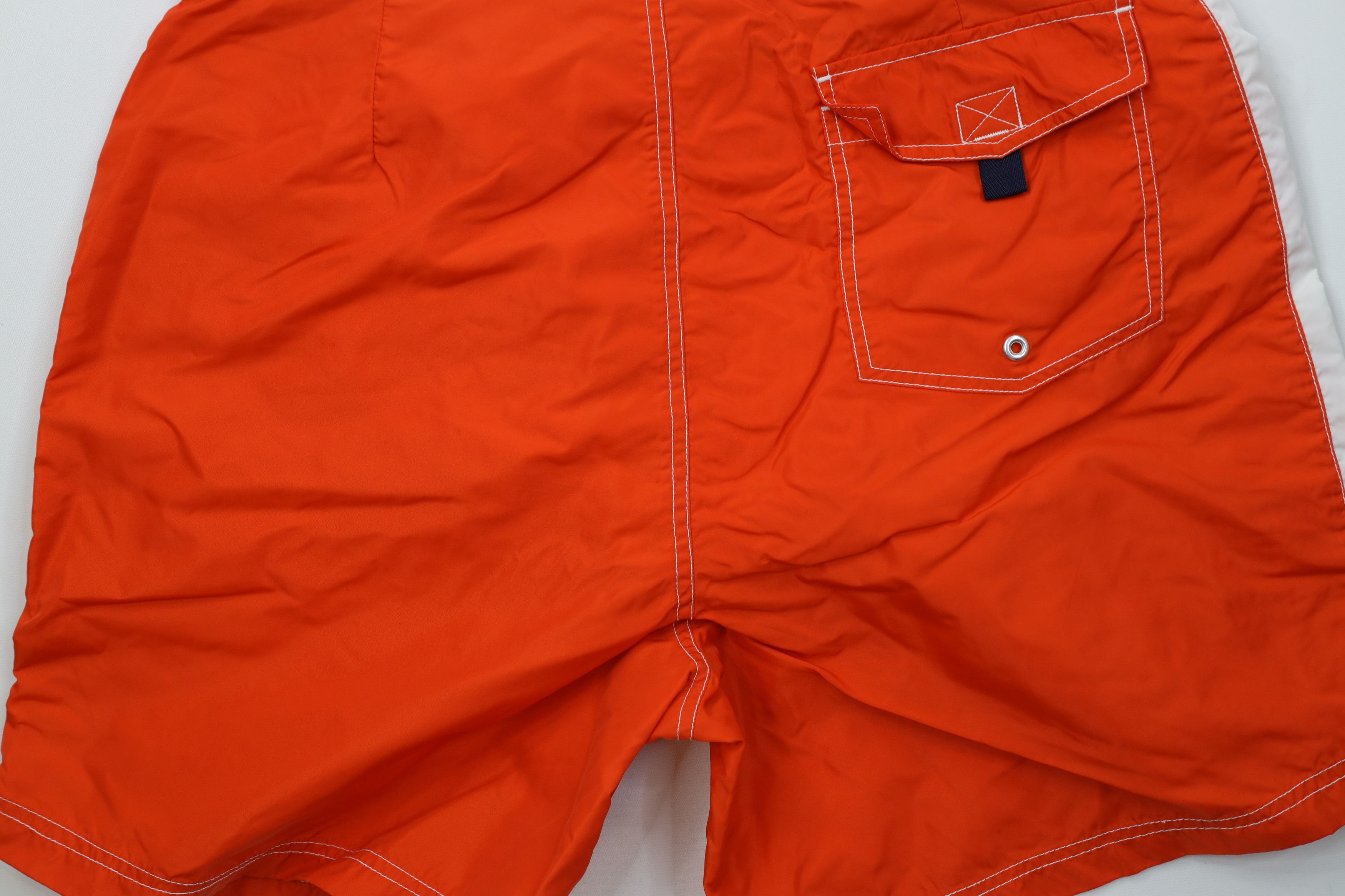 Tommy Hilfiger Vintage 90s Tommy Hilfiger Above Knee Swim Trunks Shorts Size US 36 / EU 52 - 11 Thumbnail