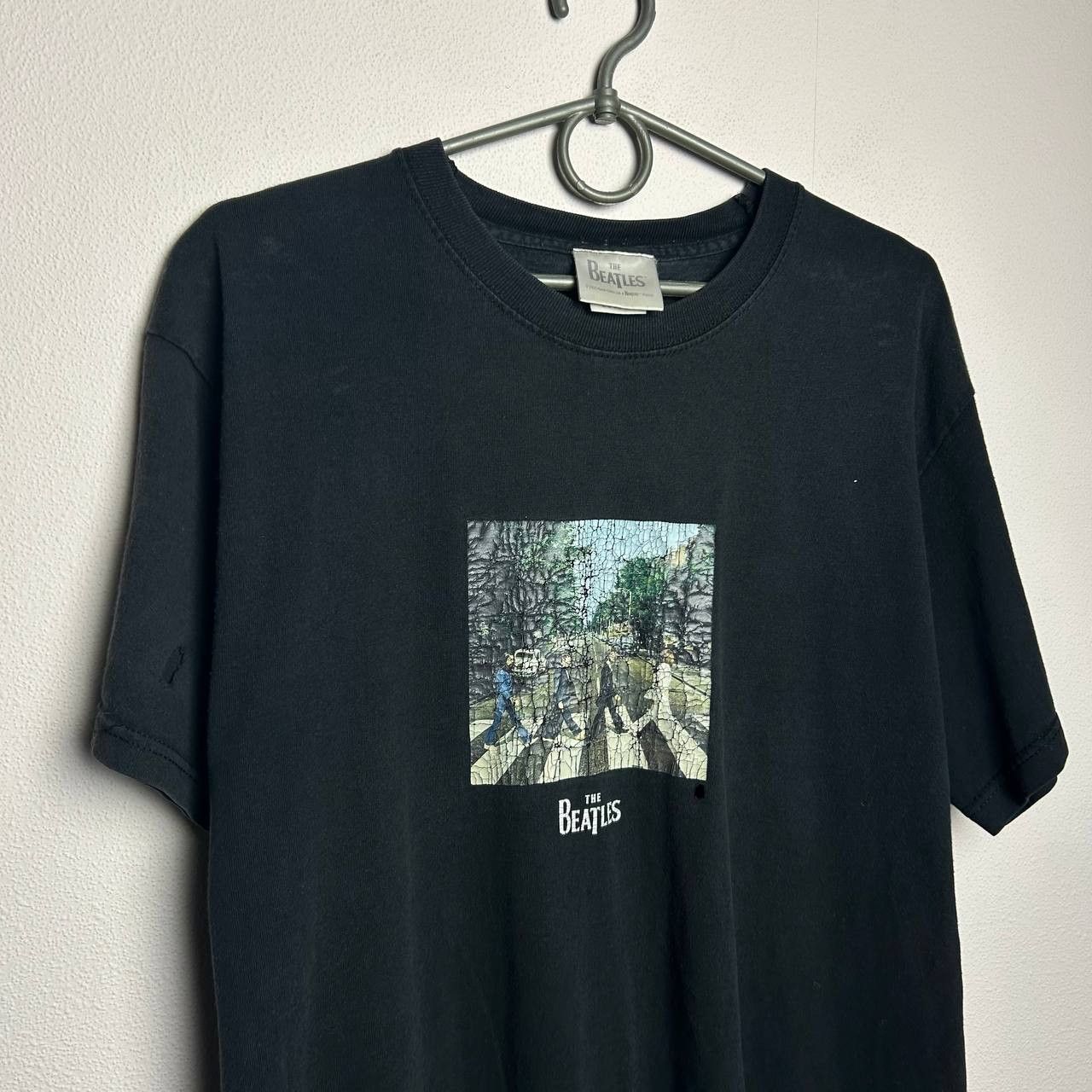 Band Tees Vintage The Beatles 2005 rock band tee size M Size US M / EU 48-50 / 2 - 2 Thumbnail
