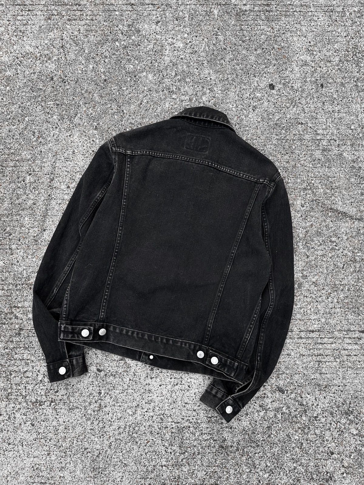 Helmut Lang Helmut Lang AW97 Faded Black Denim Jacket Size US M / EU 48-50 / 2 - 3 Thumbnail