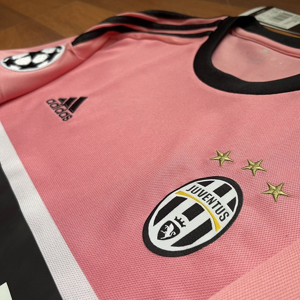 Adidas × Vintage JUVENTUS ADIDAS 2015/2016 SOCCER AWAY DRAKE JERSEY #10 POGBA Size US S / EU 44-46 / 1 - 10 Thumbnail